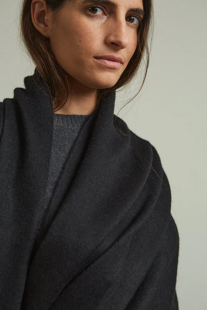 PACHA_ESTOLA_  NEGRO_GUACHATEXTILES_1590.jpg