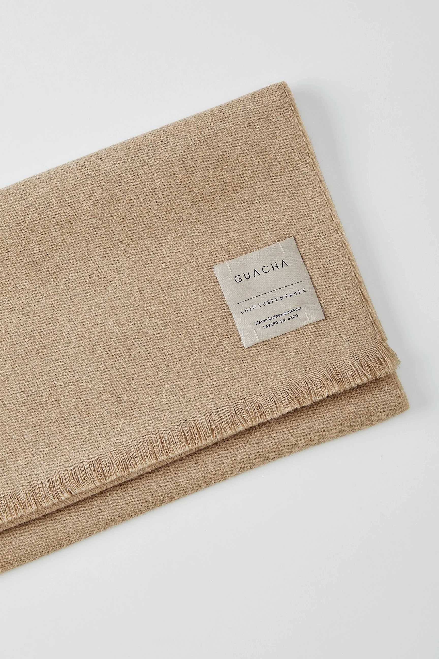 Sapana Eyelash Eco Tostado.jpg