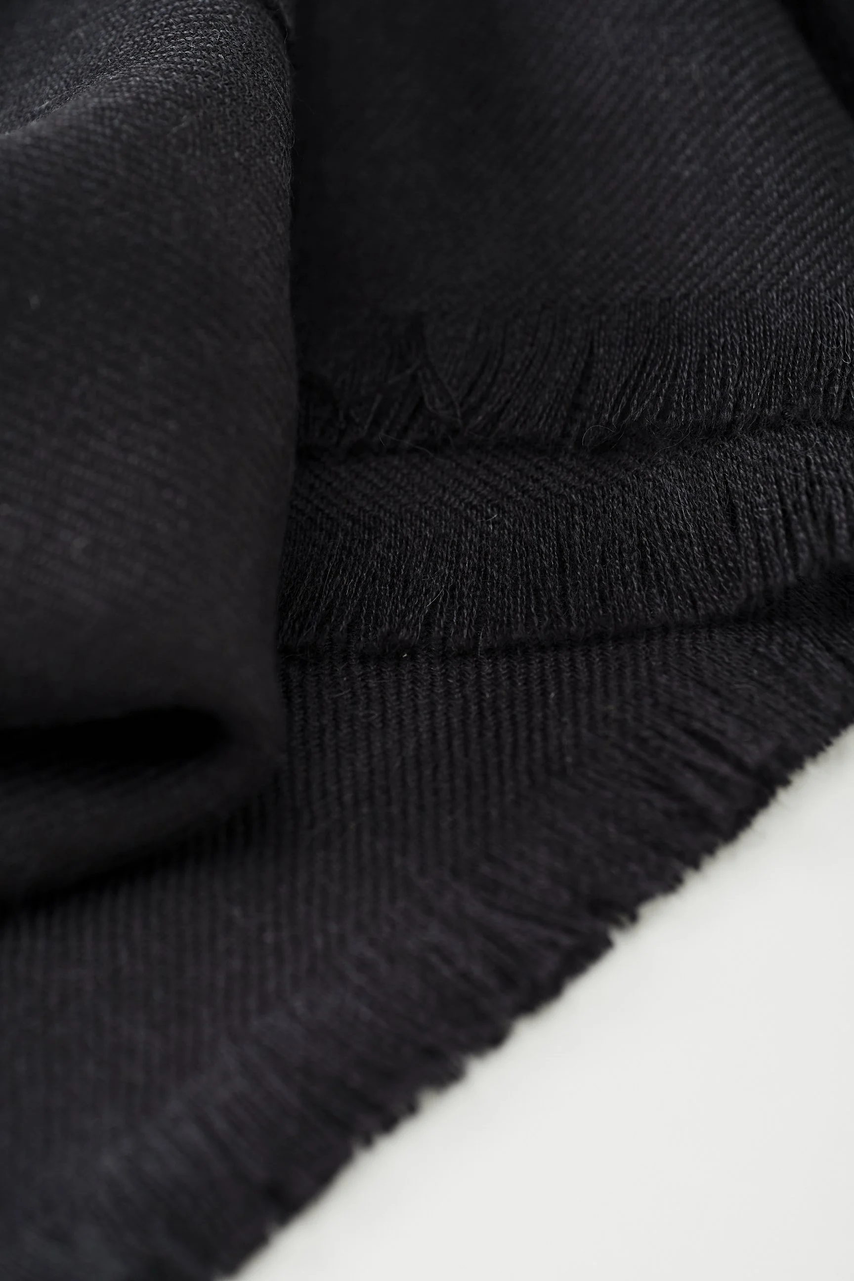 Sapana Square Negro 2.jpg (Copy)