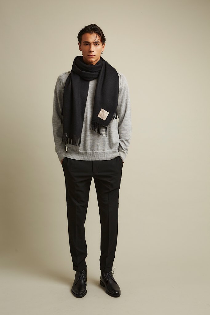 PACHA_ESTOLA_  NEGRO.GuachaTextiles.0369.jpg