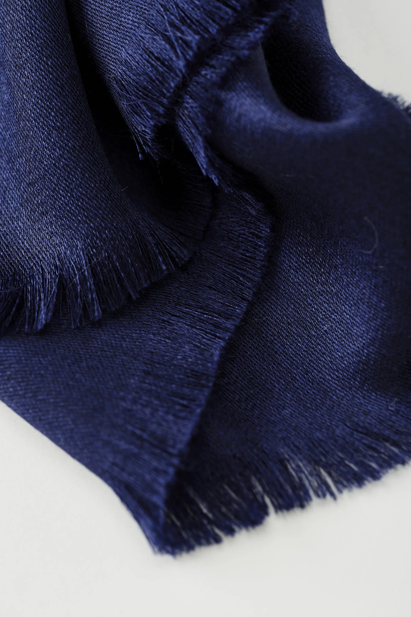 Warakusi Square Azul 1.jpg