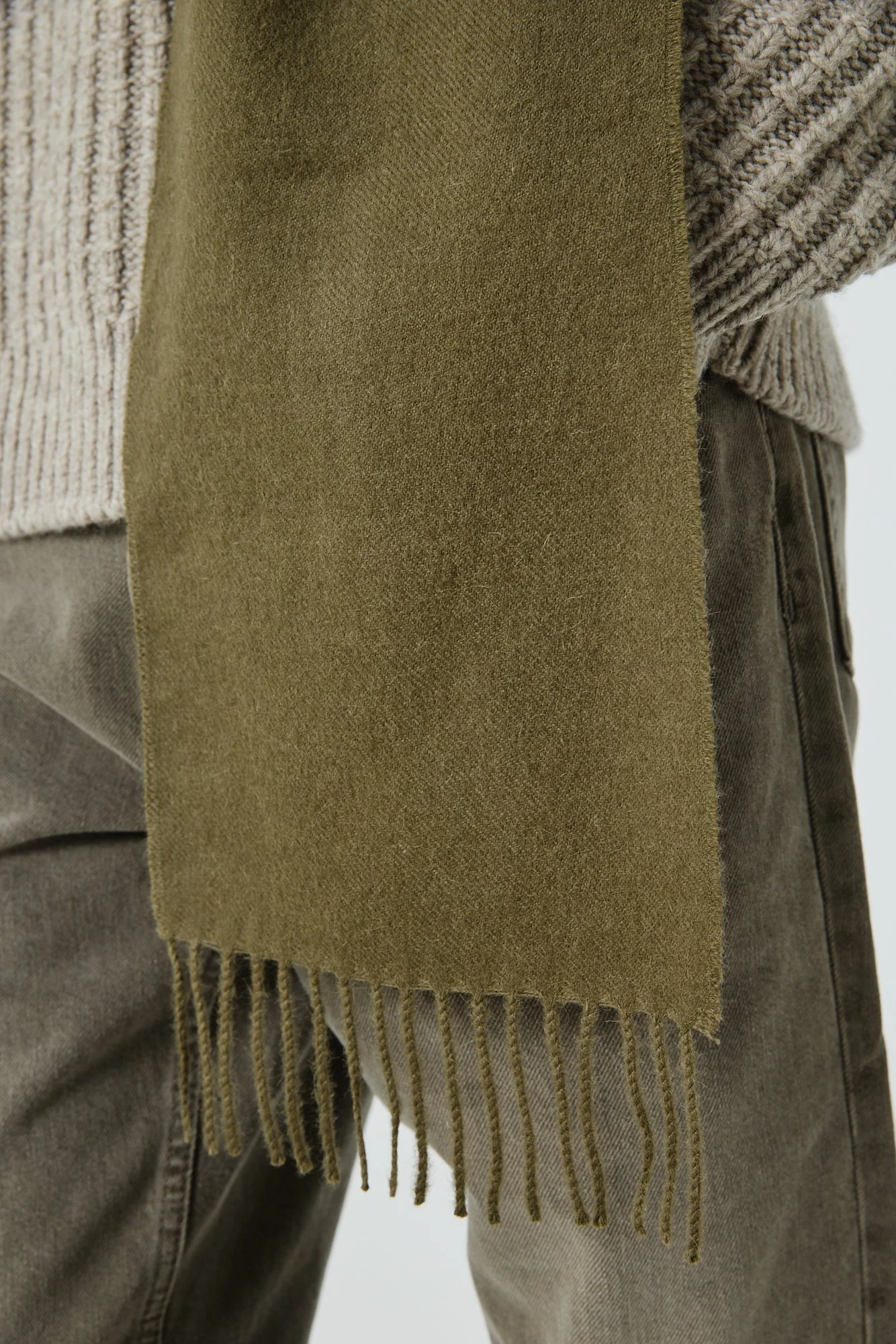 Lallawa Slim Oliva 6.jpg