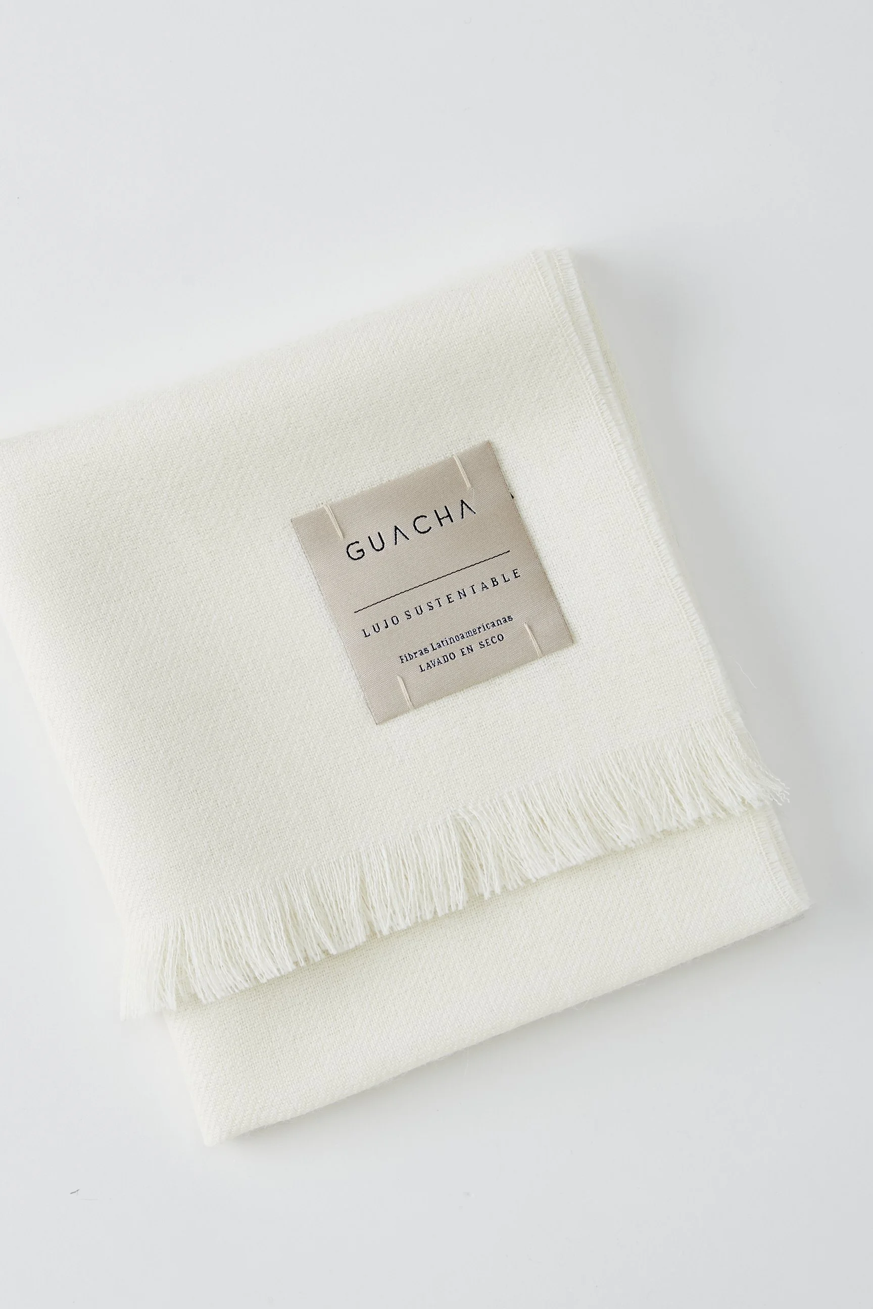 Sapana Square Blanco 2.jpg