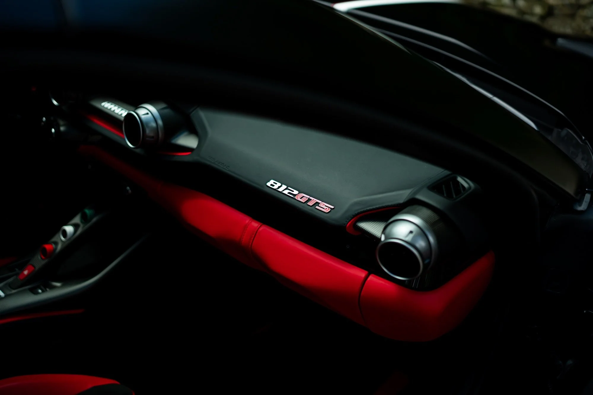 ds_812gts_mbr-114.jpg
