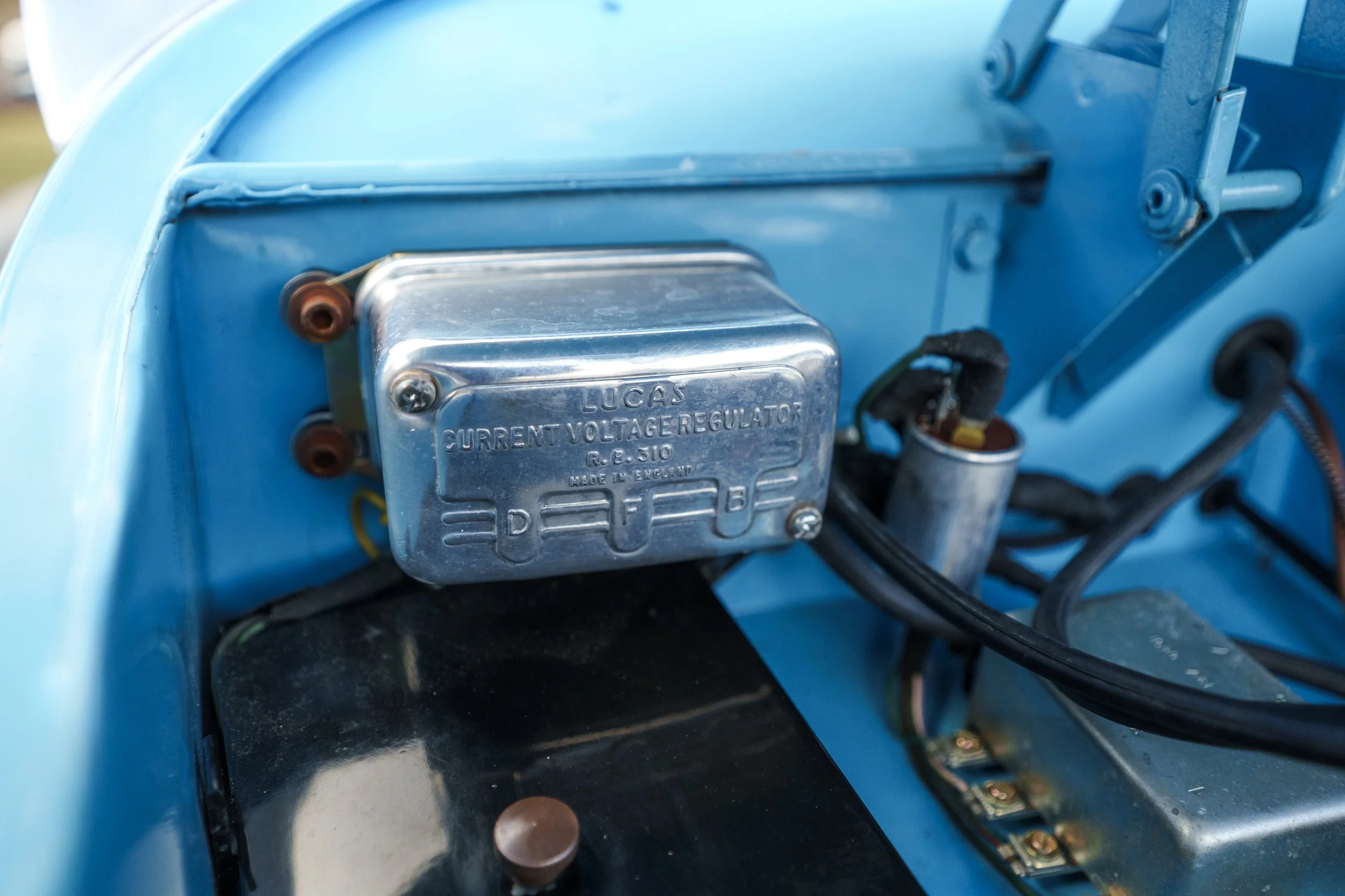 ac_xk140mcroadsterblu-246.jpg