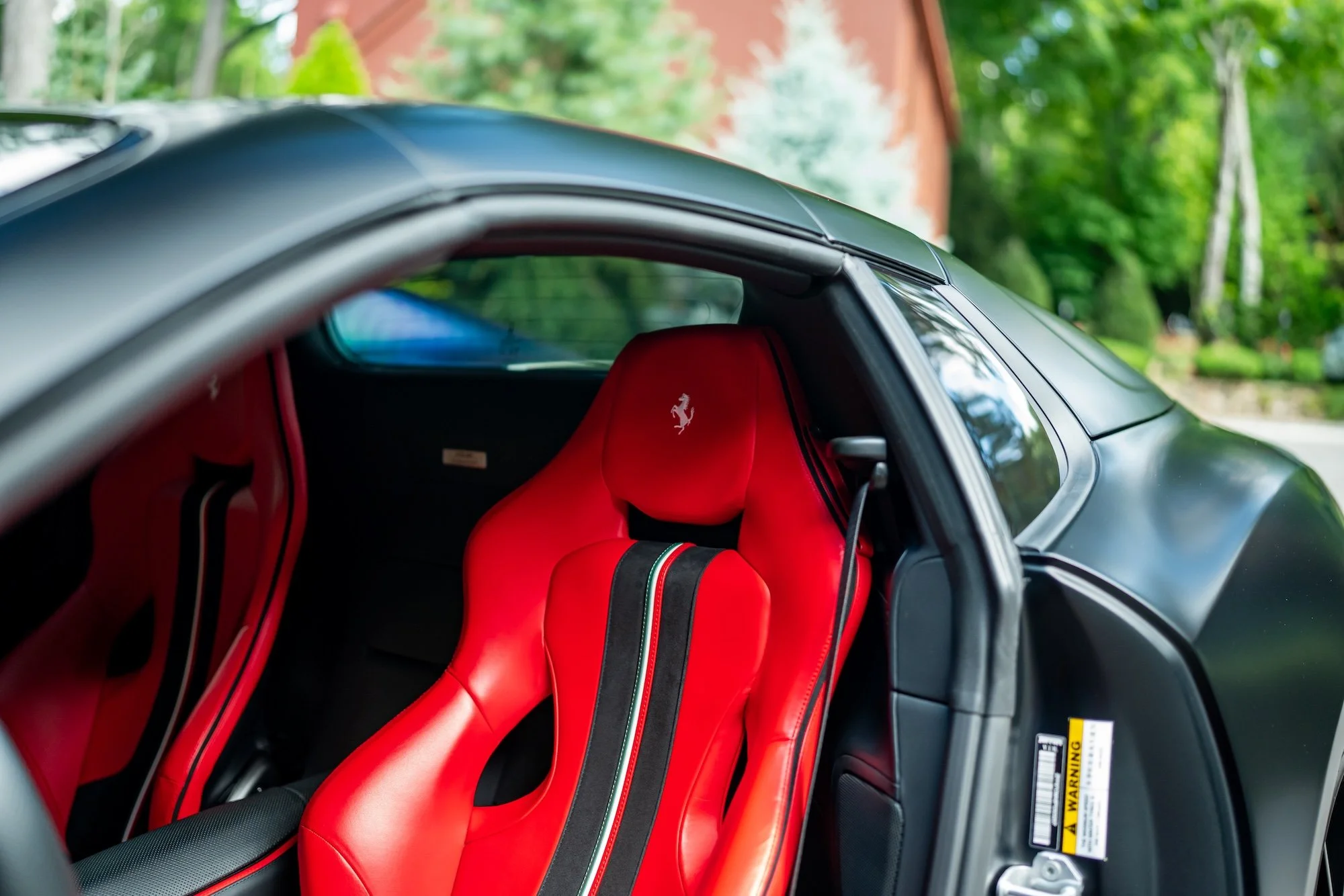 ds_812gts_mbr-79.jpg