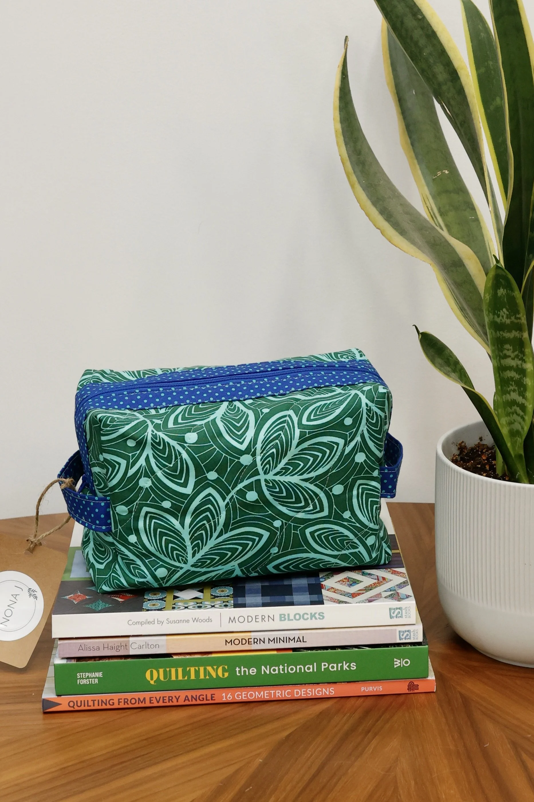 Graphic Leaf Pouch- Green, Aqua, and Blue