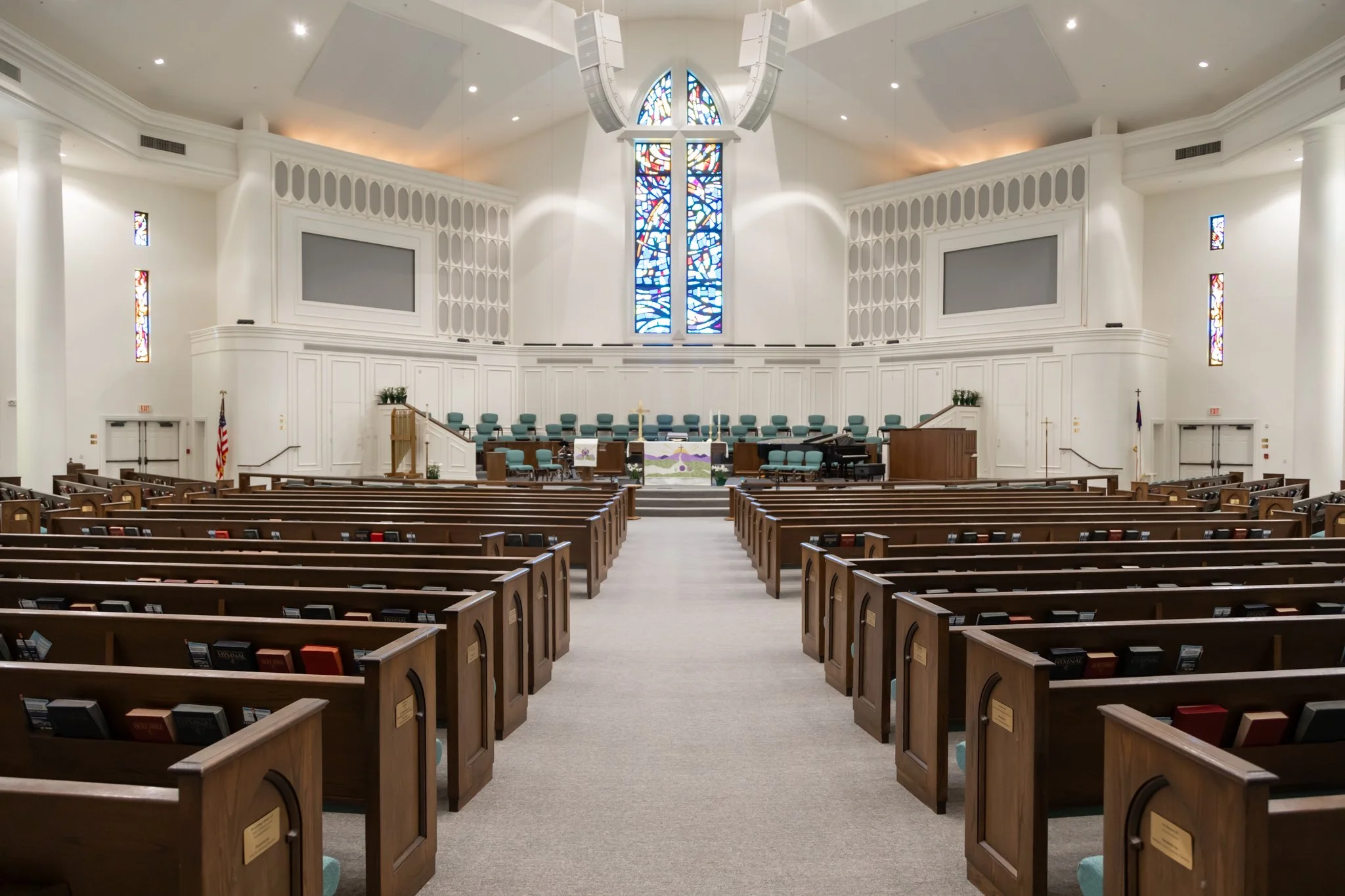 700-seat sanctuary at First United Methodist Church Plano available for weddings, concerts, recitals, and special events
