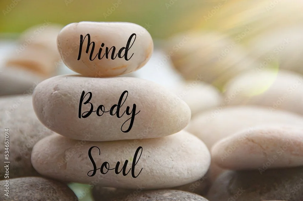 Experience deep healing with Somatic IFS Therapy & Trauma Therapy with Dorit Tomandl, Certifeid IFS Therapist.