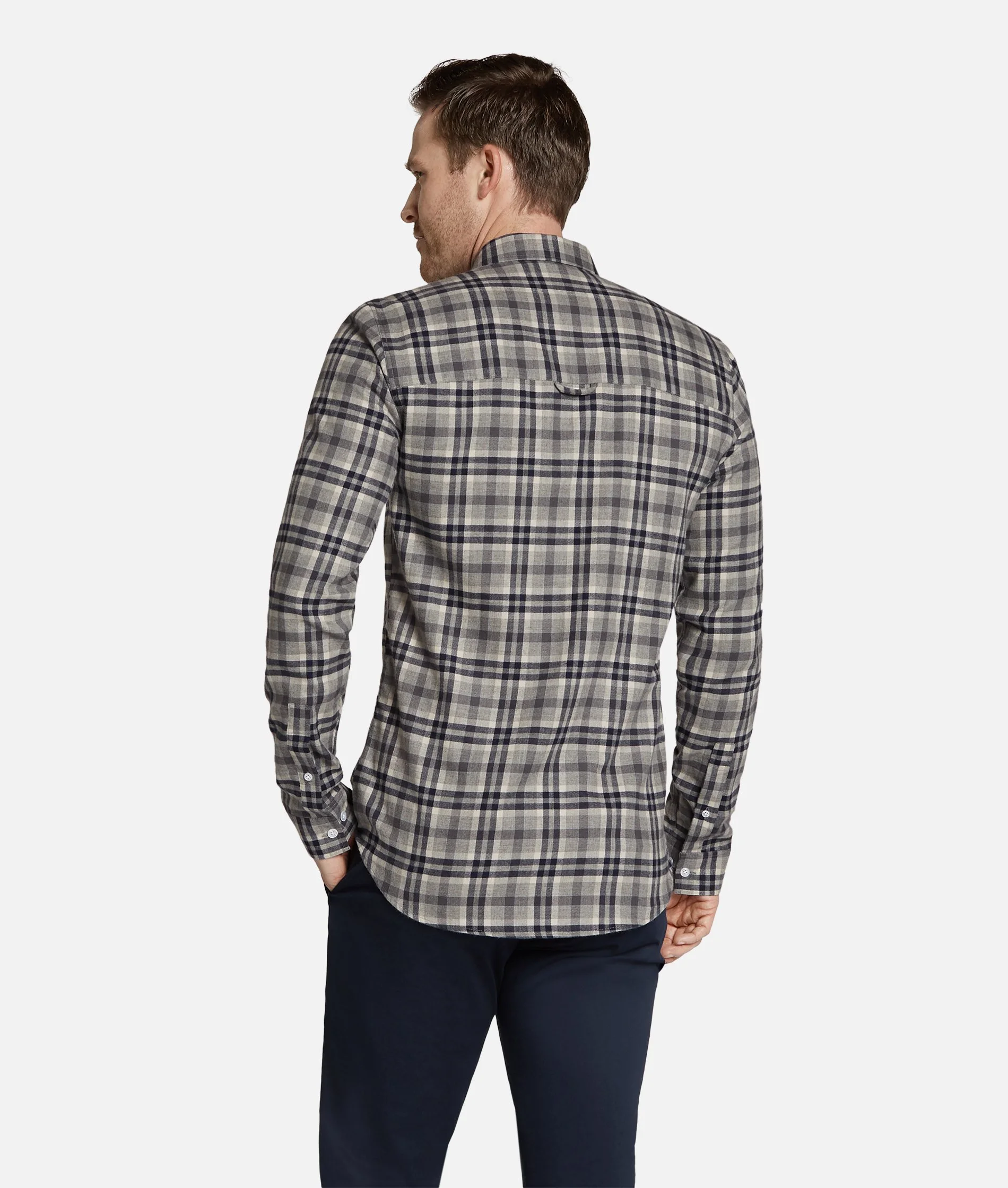 checked flannel shirt_B.jpg
