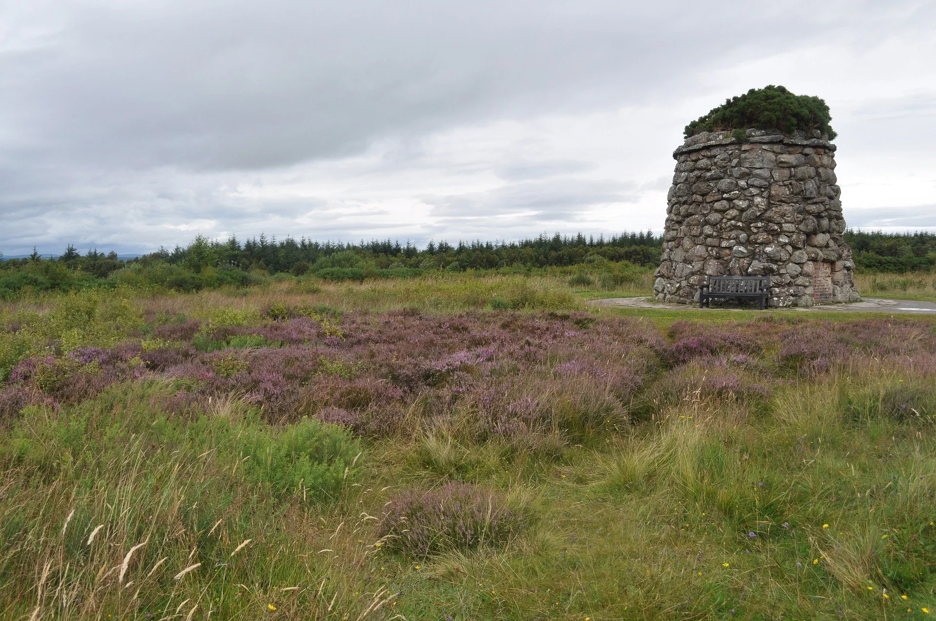 Enchanting Royal Highlands | Culloden & Loch Ness