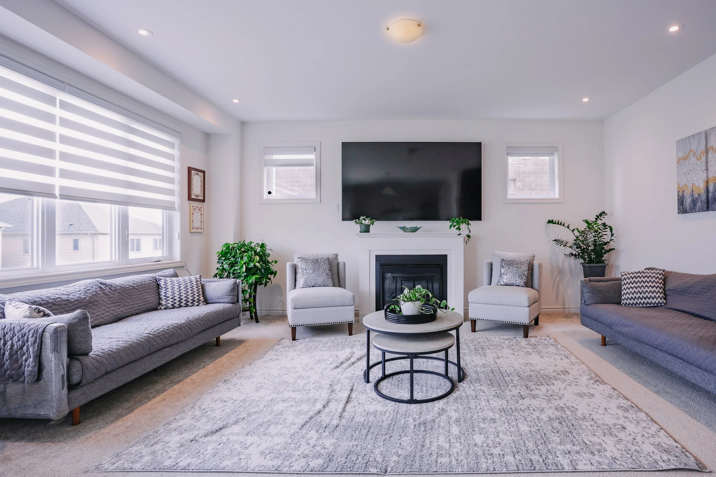 Toronto Real Estate Photographer with Virtual Staging_7840.jpg
