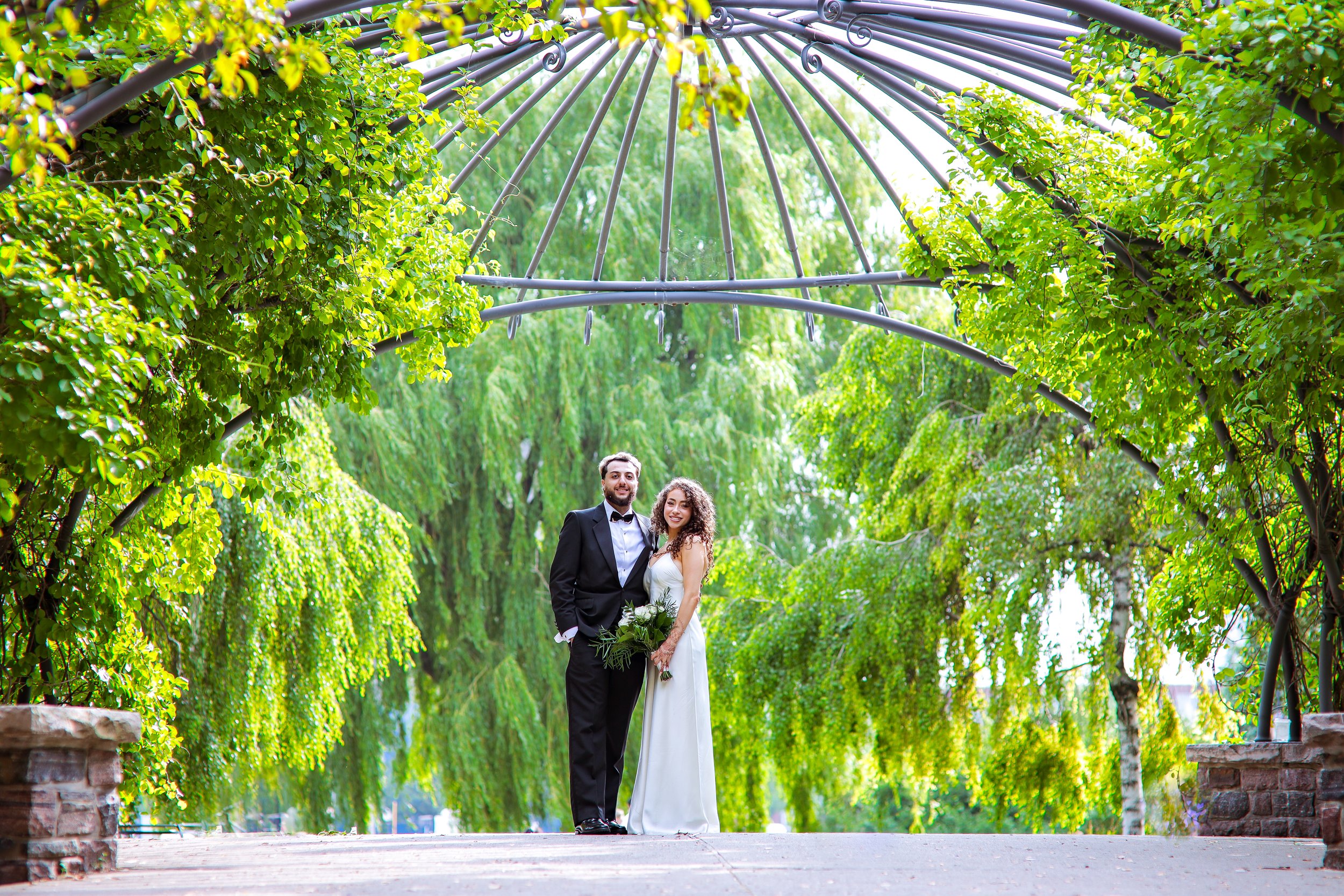Downtown Toronto Music Garden Wedding Photography R85_2551.jpg