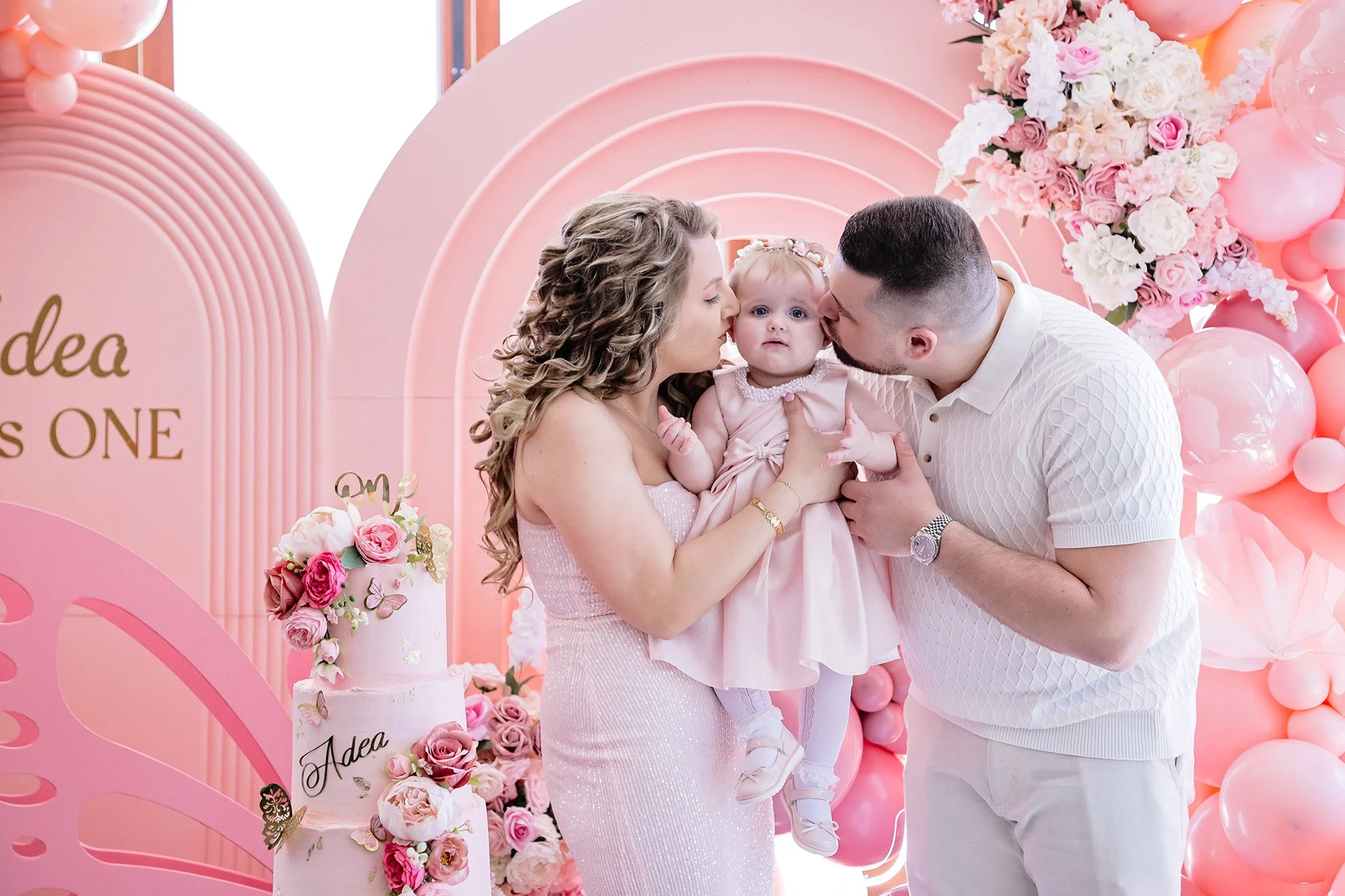 Cambridge Photographer Near Me First Birthday R24_3821.jpg