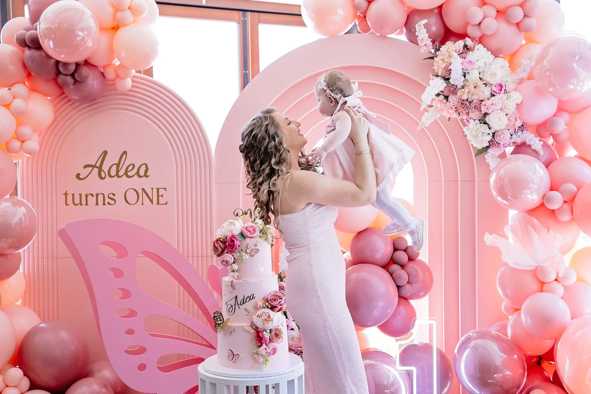 Cambridge Photographer Near Me First Birthday R24_3842.jpg