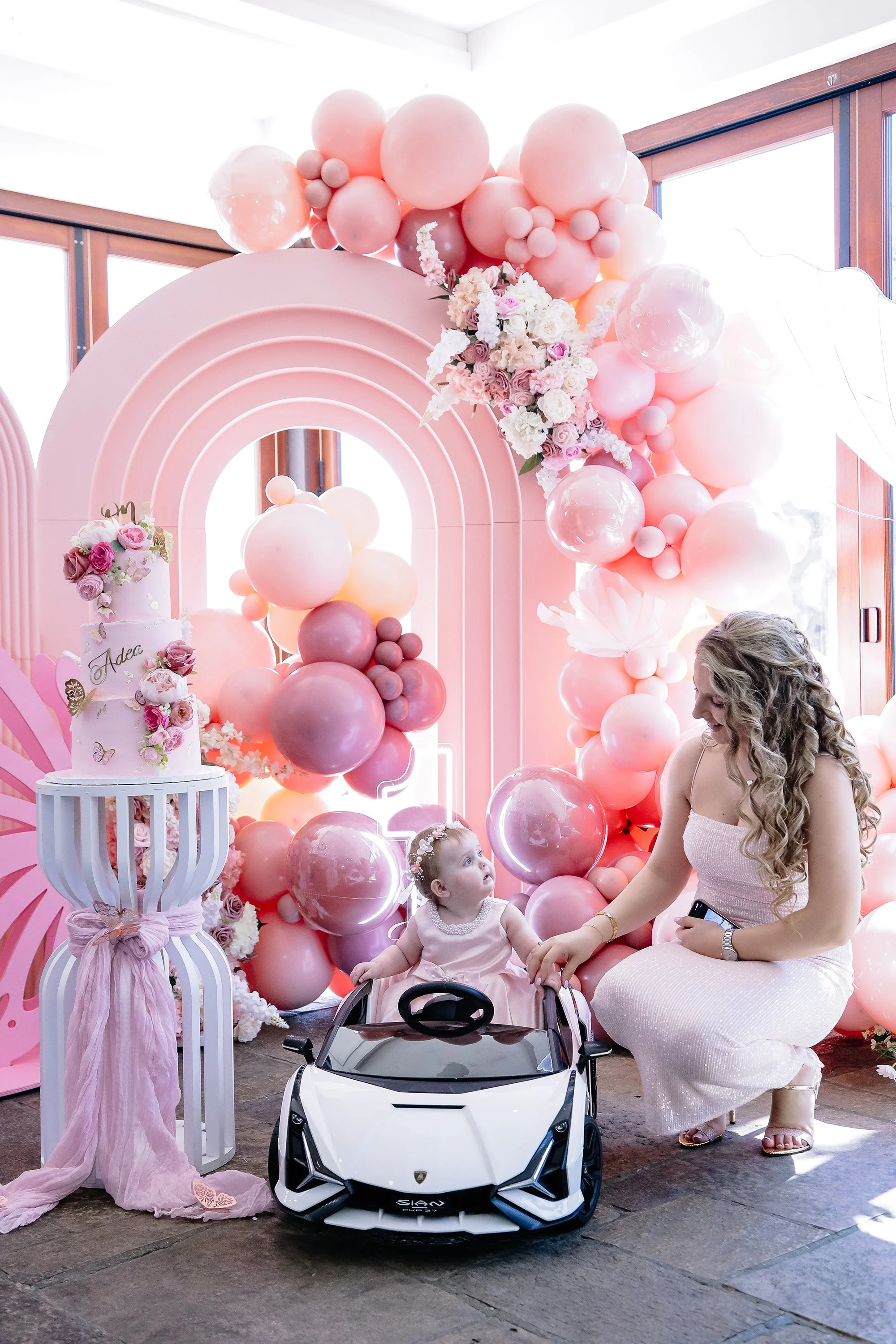 Cambridge Photographer Near Me First Birthday R24_3898.jpg