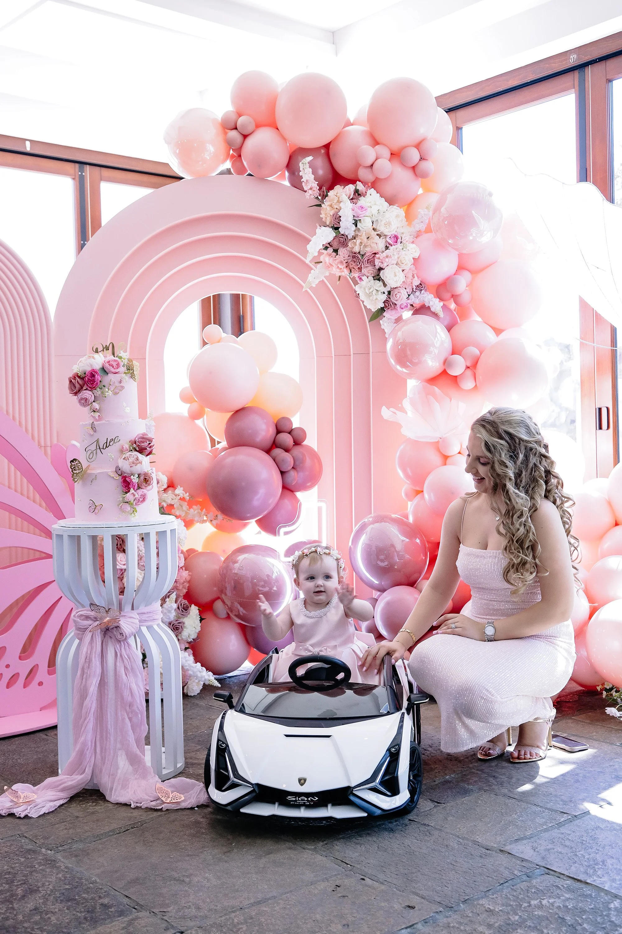 Cambridge Photographer Near Me First Birthday R24_3912.jpg