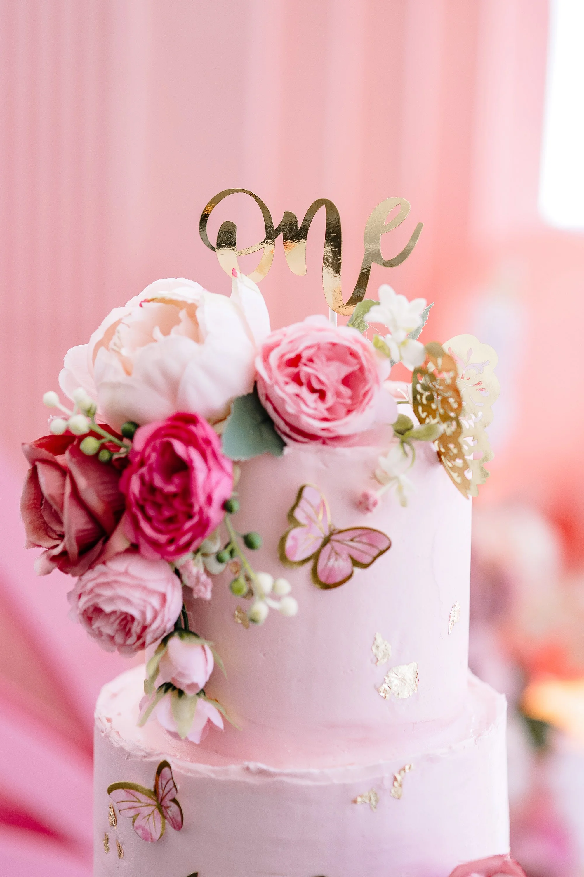 Cambridge Photographer Near Me First Birthday R85_3811.jpg