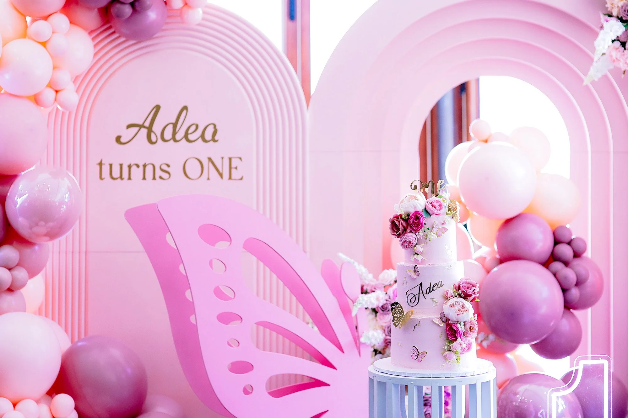 Cambridge Photographer Near Me First Birthday R85_3993.jpg