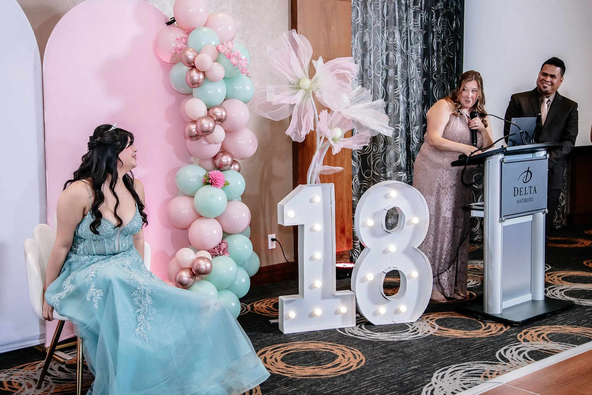 Kitchener Photographer Near Me Birthday Photography R85_0505.jpg