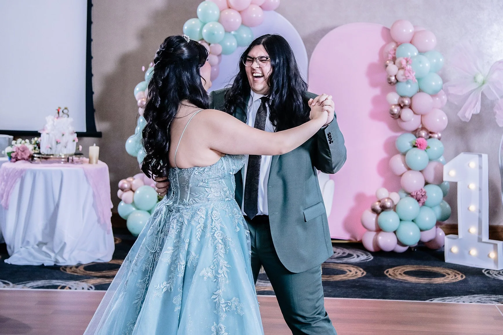 Kitchener Photographer Near Me Birthday Photography R85_0714.jpg