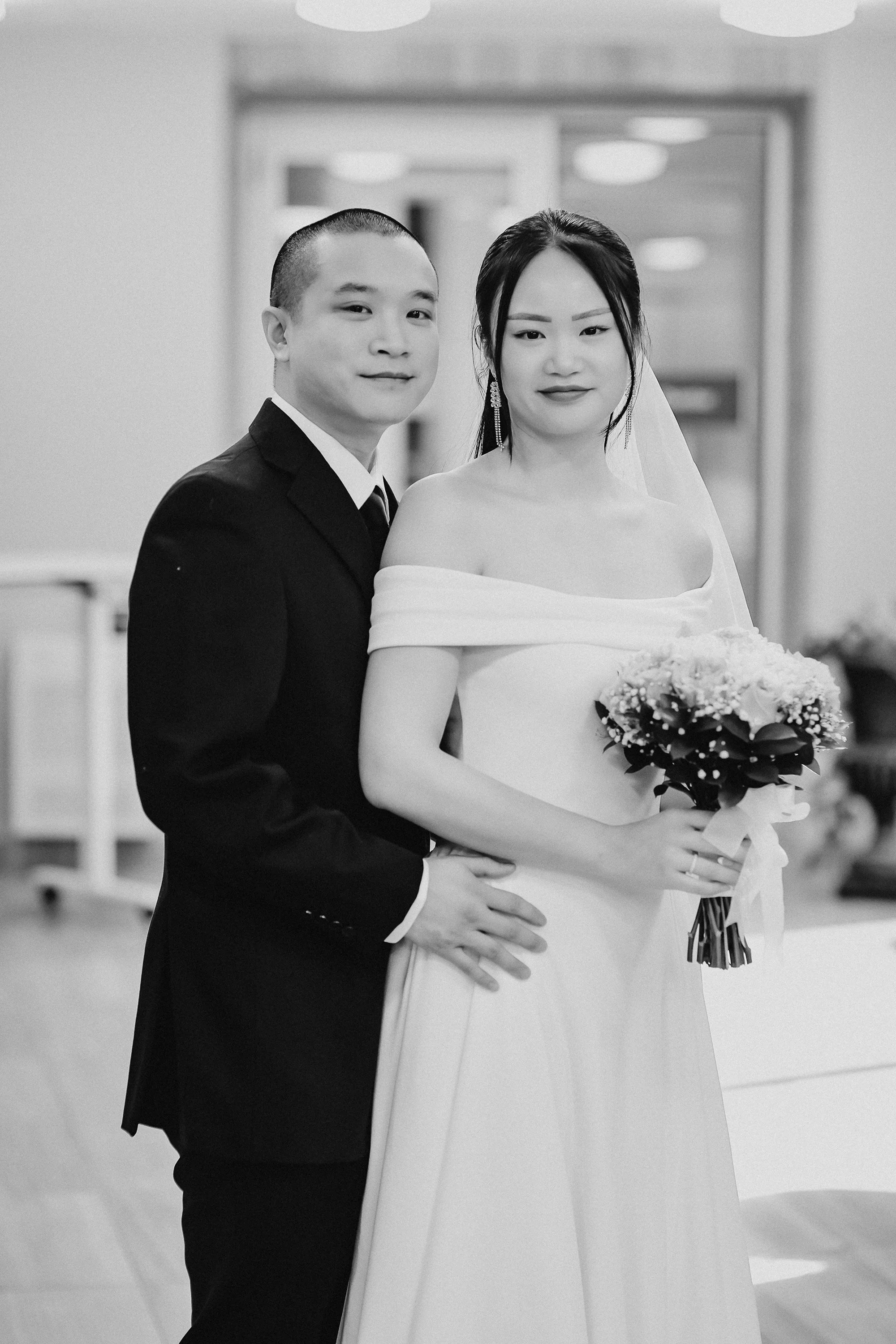 Downtown Old Toronto City Hall Wedding Photographer 62_0033.jpg