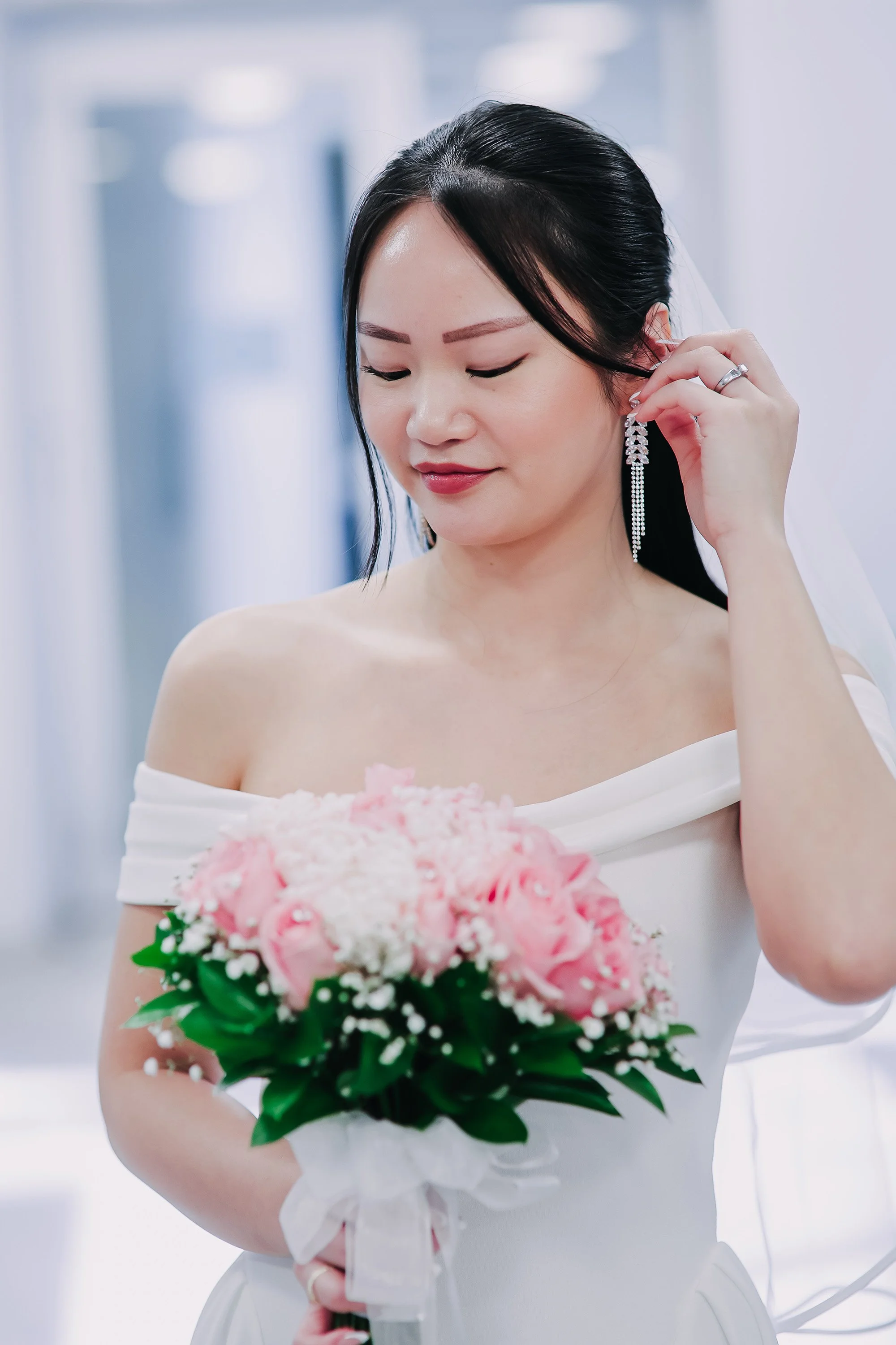 Downtown Old Toronto City Hall Wedding Photographer 62_0058.jpg