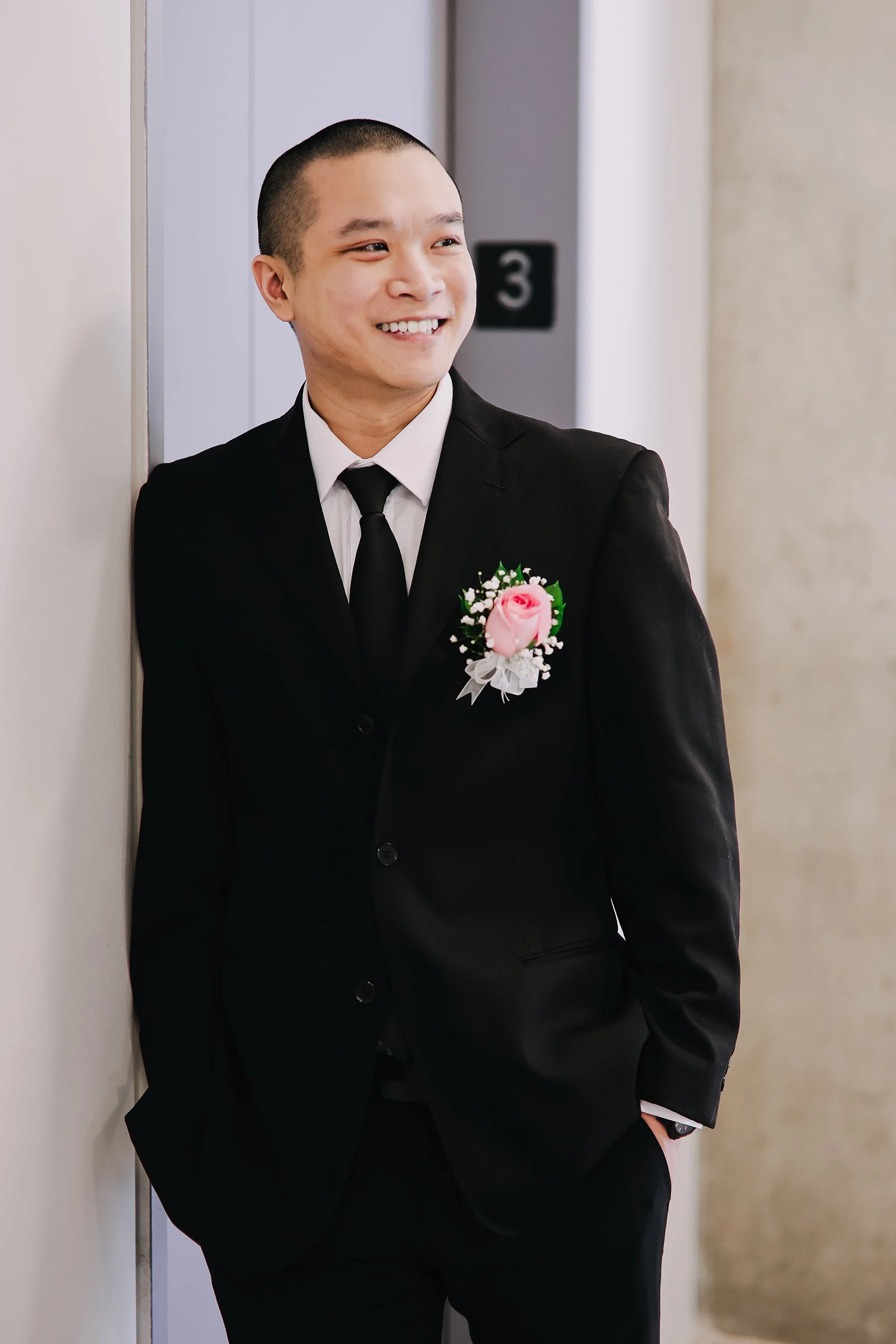 Downtown Old Toronto City Hall Wedding Photographer 62_0065.jpg