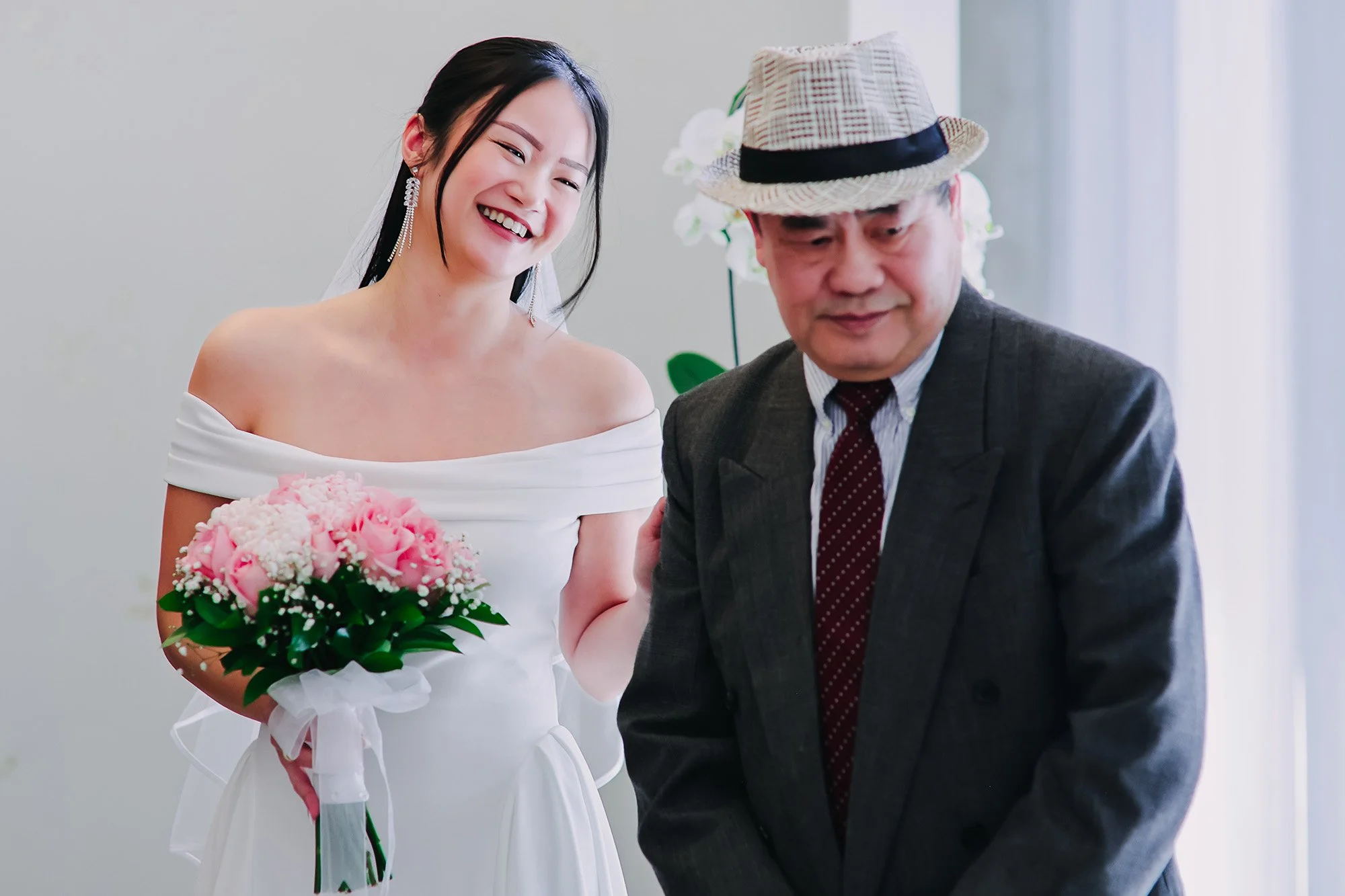 Downtown Old Toronto City Hall Wedding Photographer 62_0171.jpg