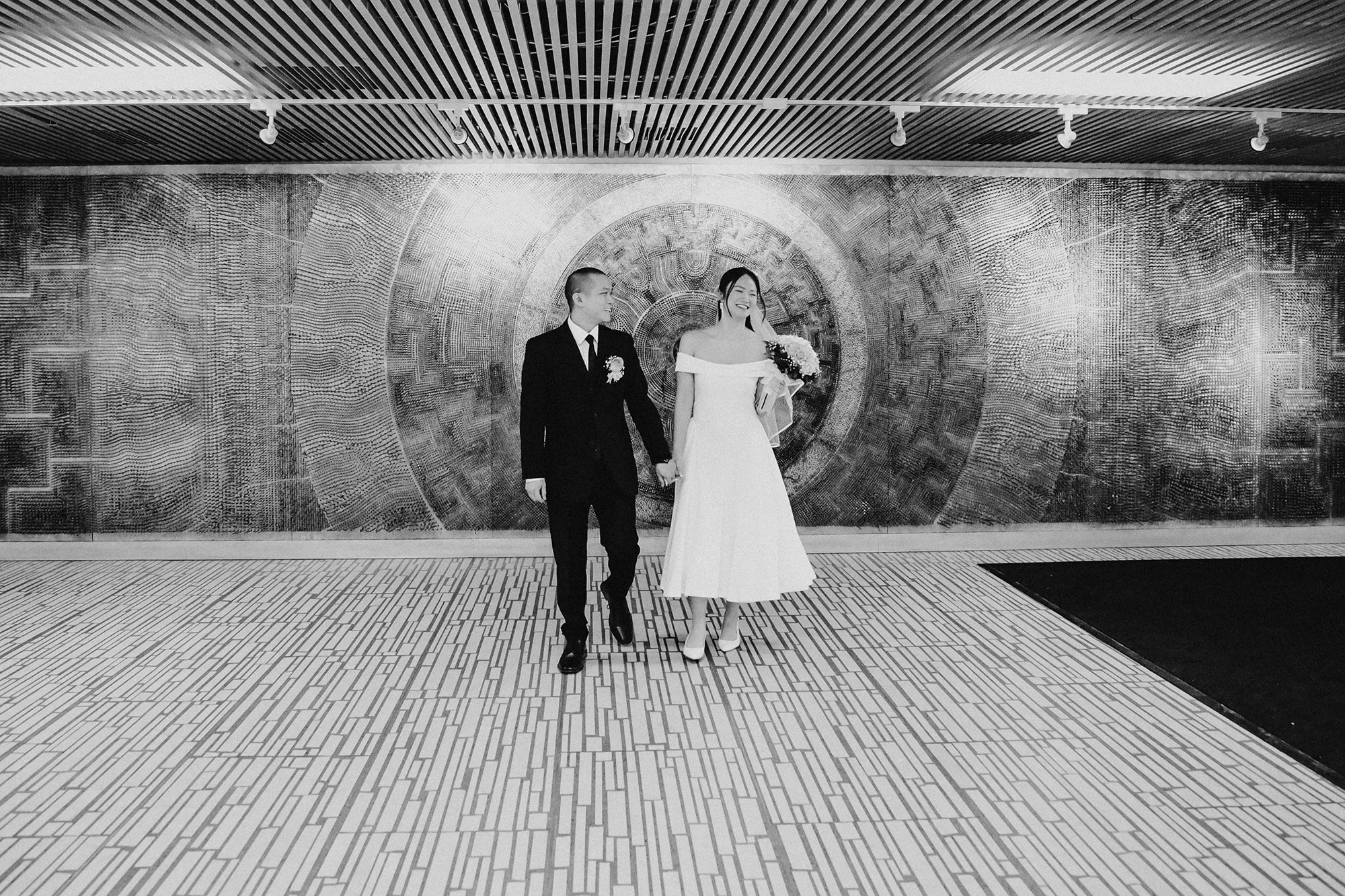 Downtown Old Toronto City Hall Wedding Photographer 85_0256.jpg