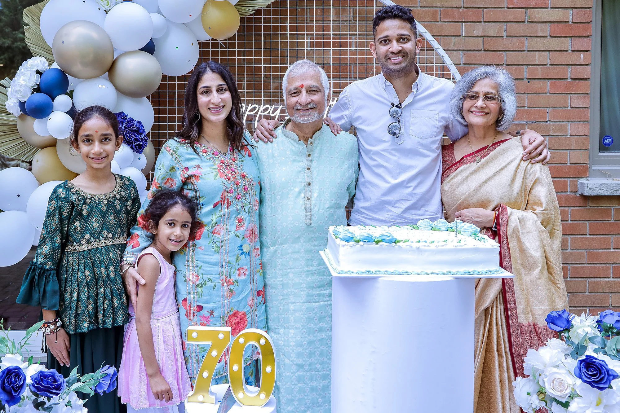 R24_Mississauga Birthday Photographer 710.jpg