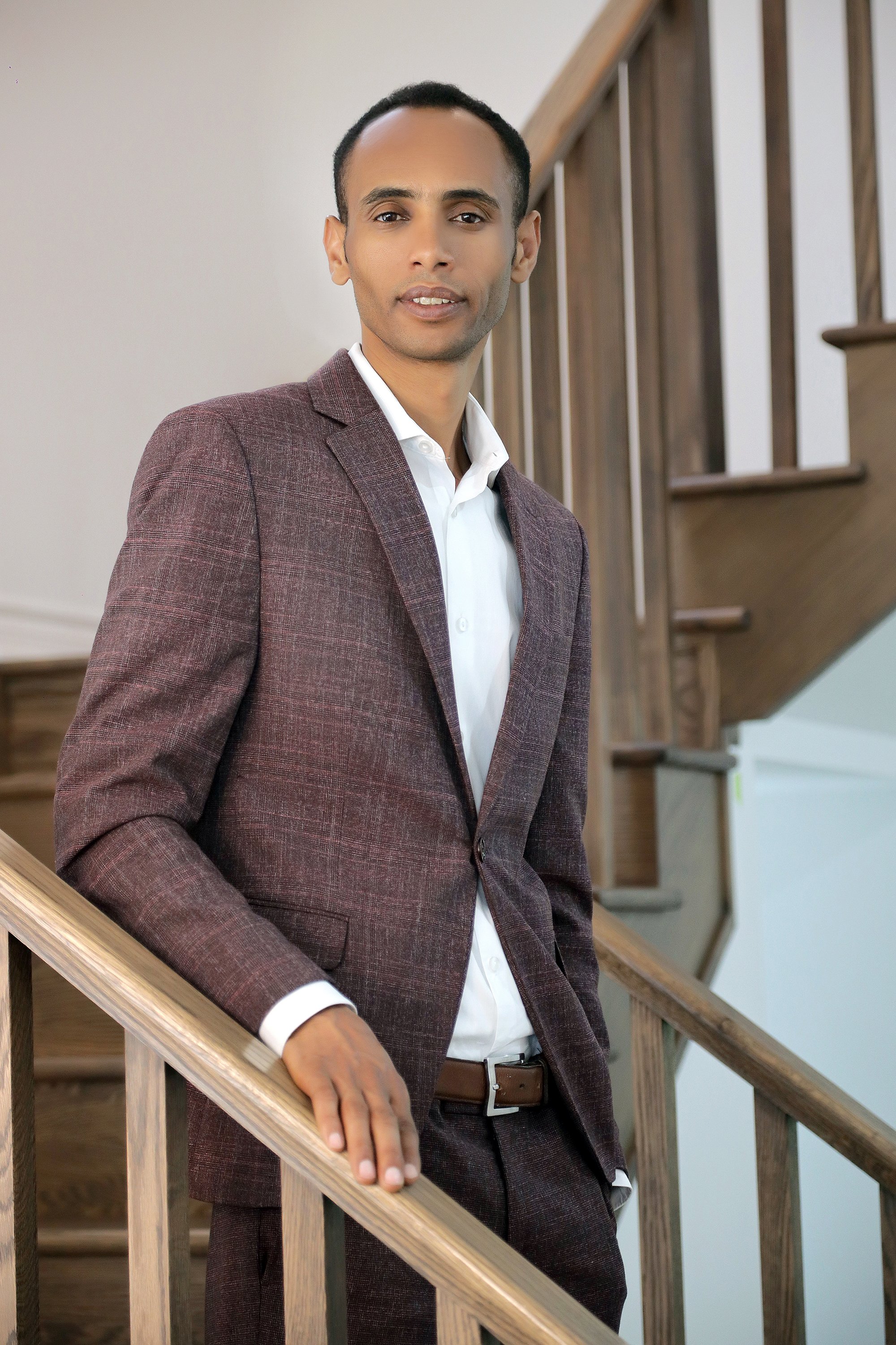 Realtor Environmental Headshot