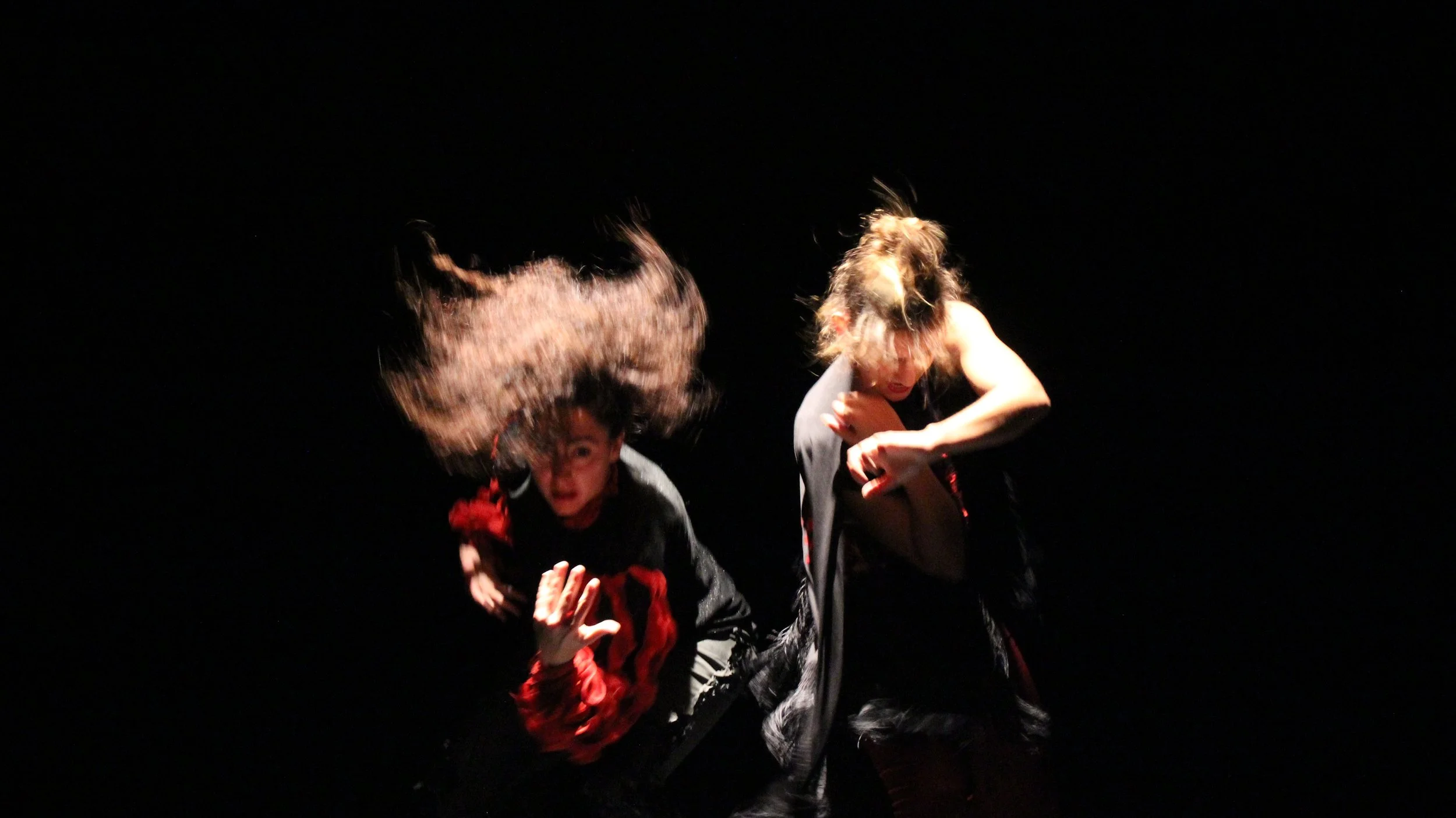 'ENTRE LA PLUMA Y LA PARED' with cool Mercedes Quijada