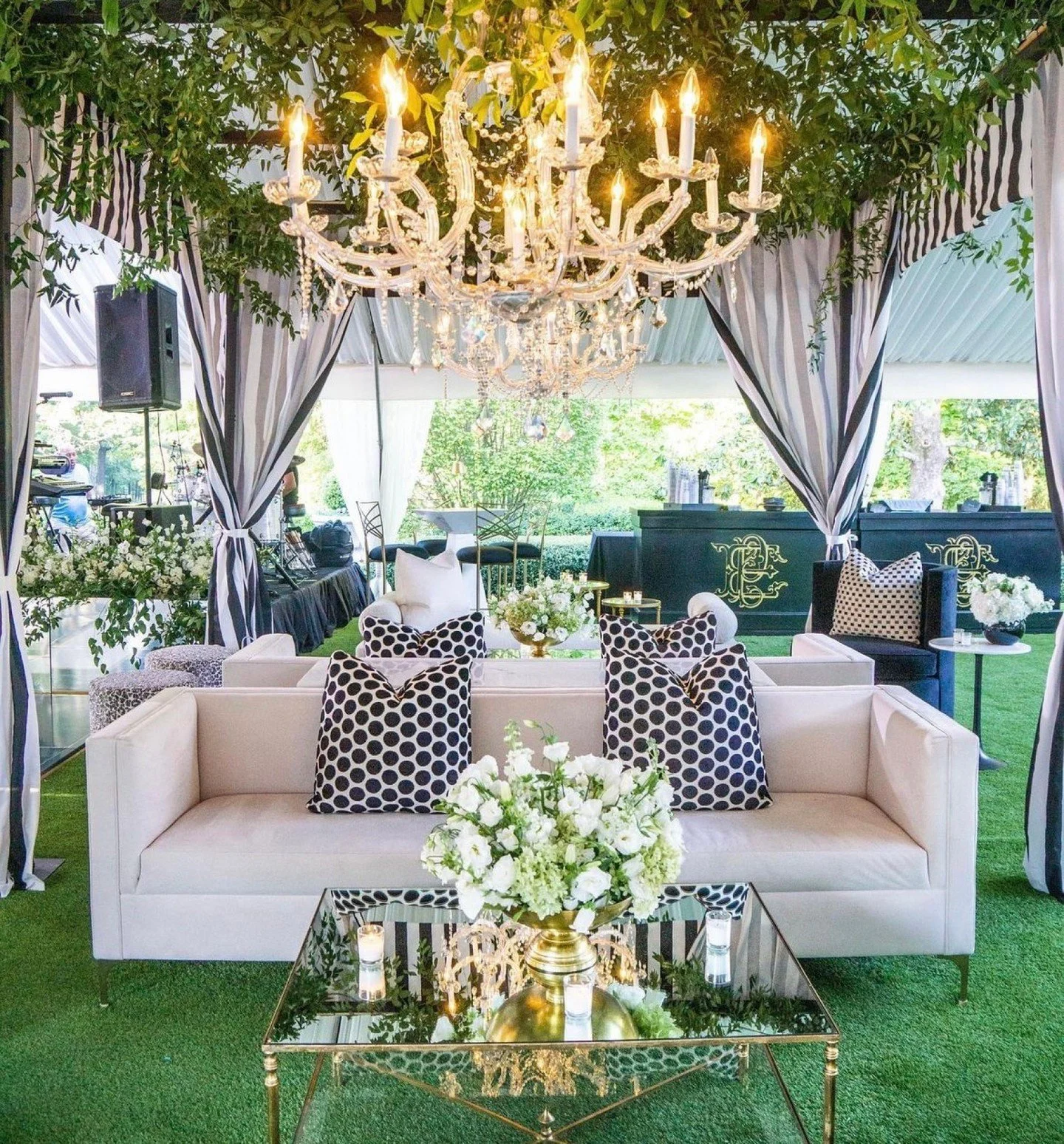 Events, Events and more Events! 💫

We enjoy working with companies, organizations and event planners to properly market and/or publicize a special occasion! 

Need help with planning an upcoming event?!

Contact us today and ask about our event coor