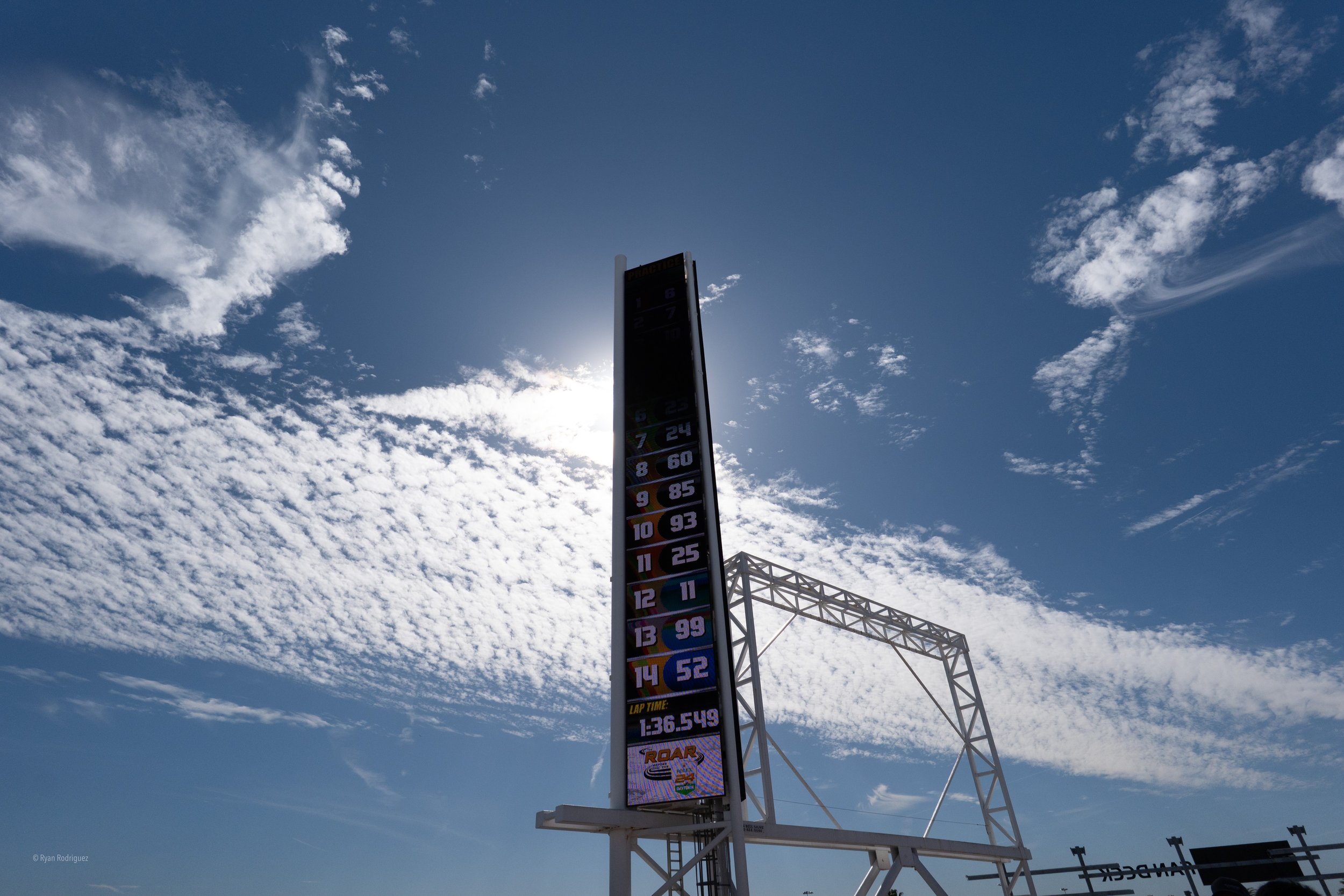 roar before 24 (selects)-04.jpg