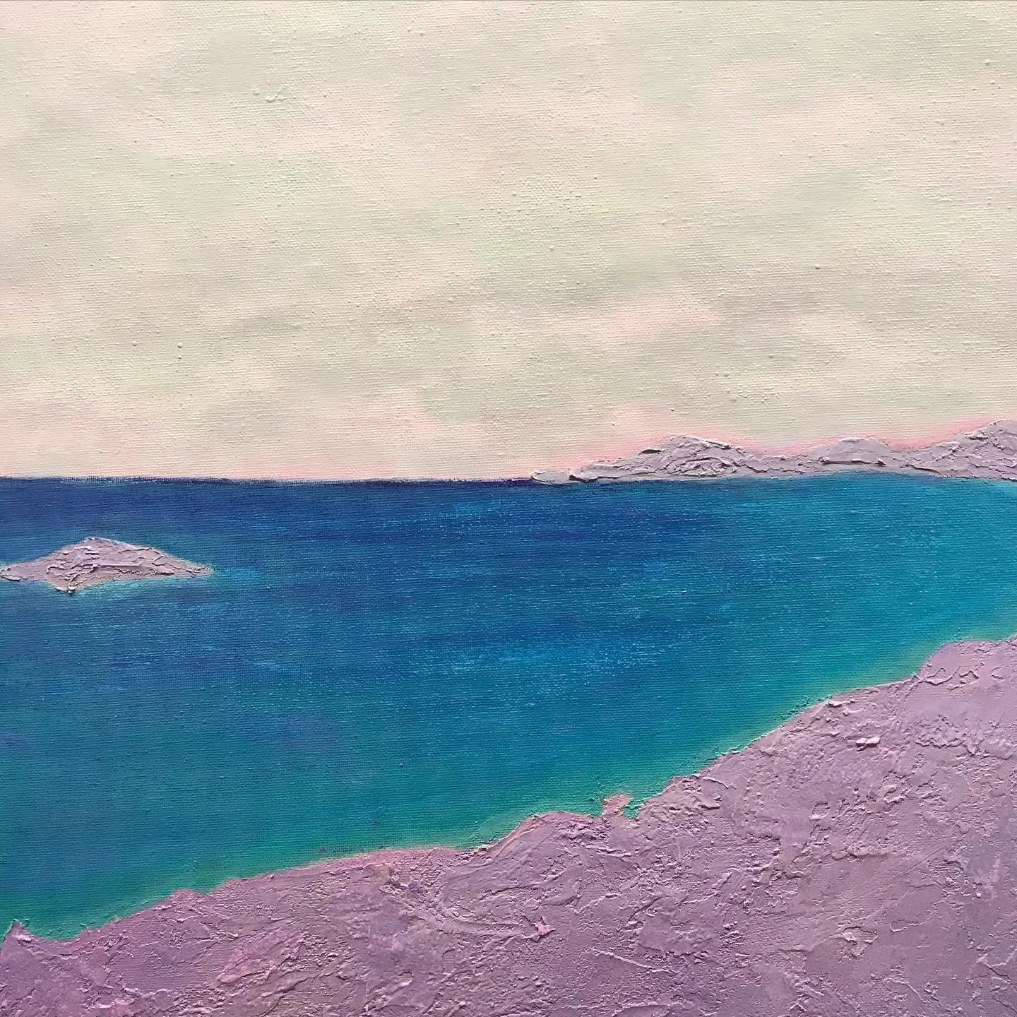 Starting something.... #pinks #ocean #socalartist #femaleartist #workinprogress #acrylicpainting #clouds #fineart #seascapepainting #artlover #createart #joyincreating #amhayes