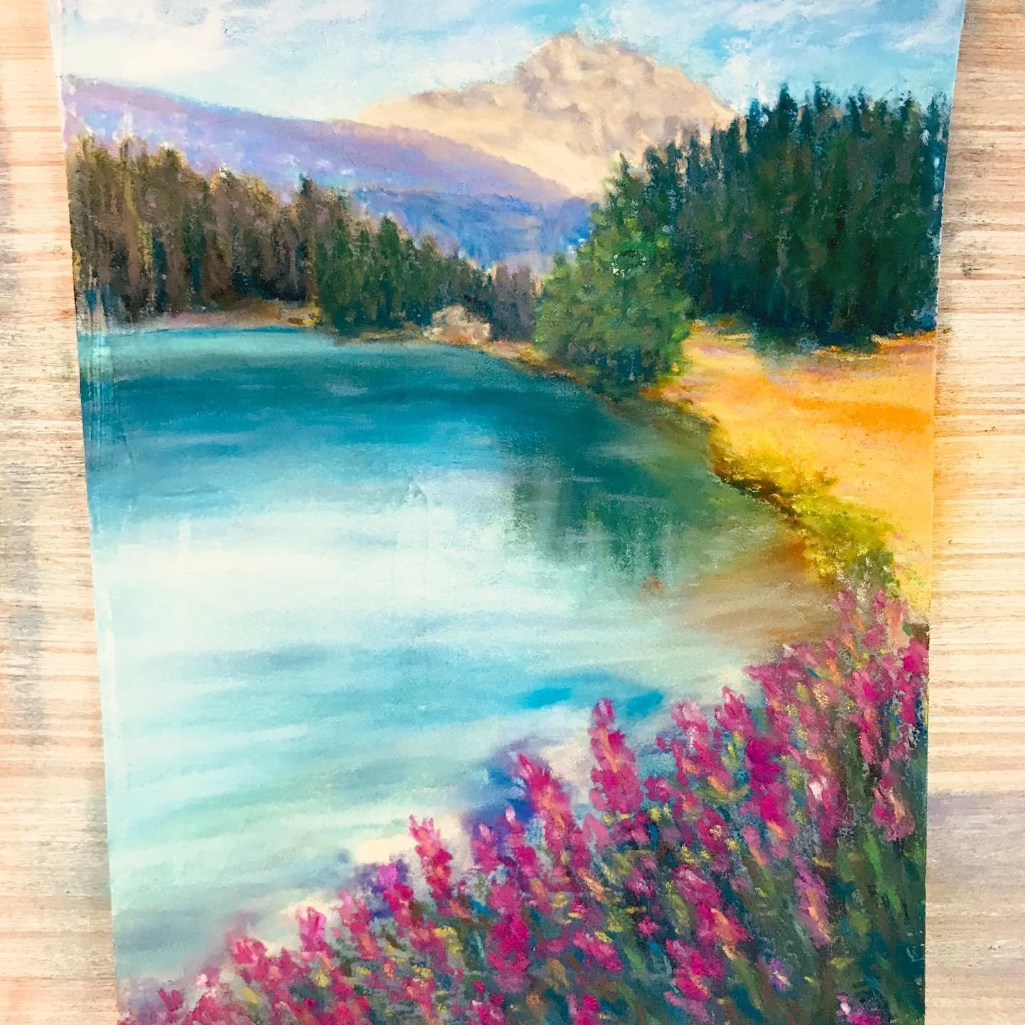 I had this picture on my phone and decided to paint it😁. (I don't know who took the pic???) There may be a lot of flaws but I still like it☺️. #softpastels #pastelpainting #landscapepainting #socalartist #womenartists #fineart #paintingsmall #instaa