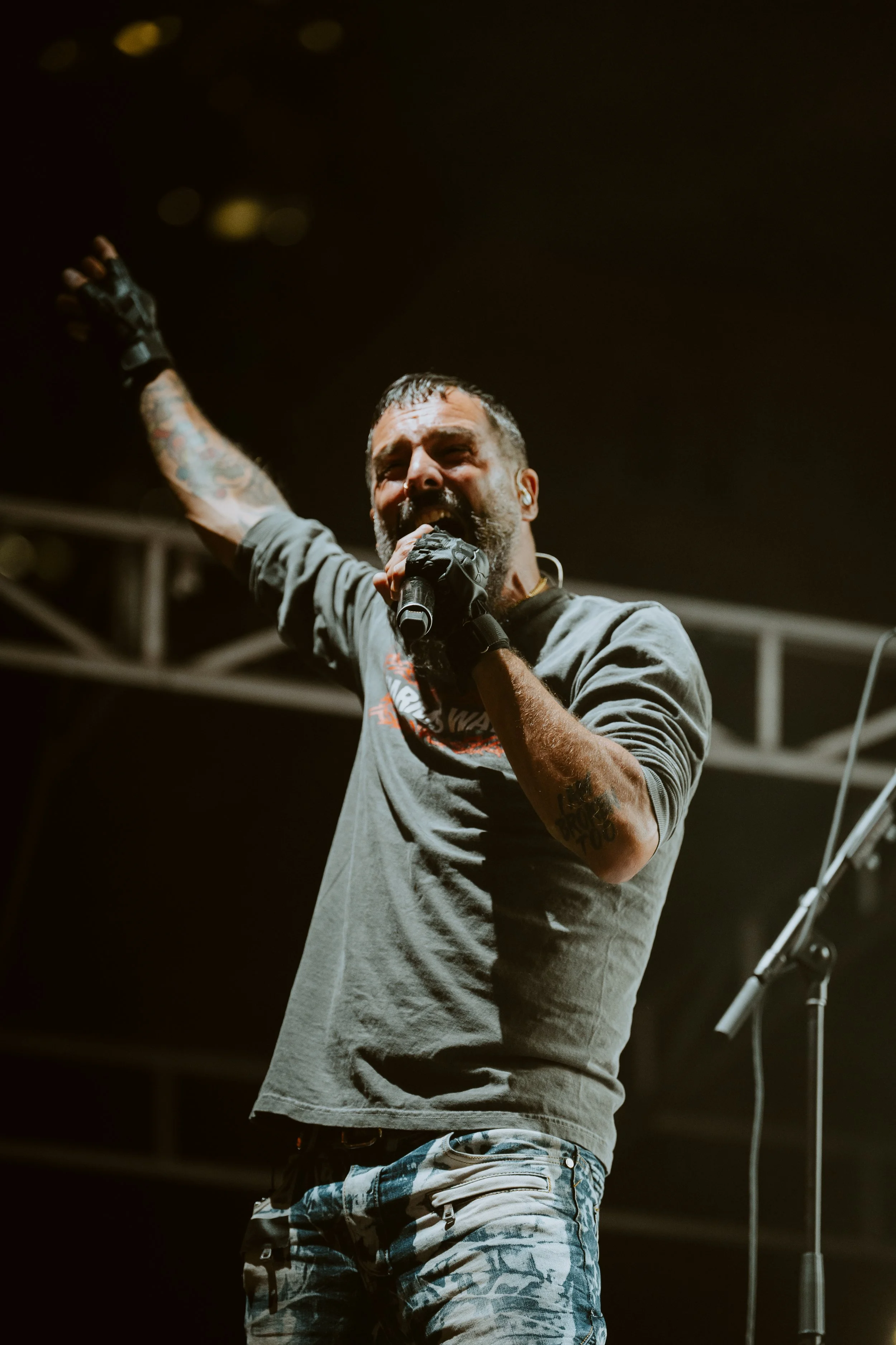 js-7400859.jpg