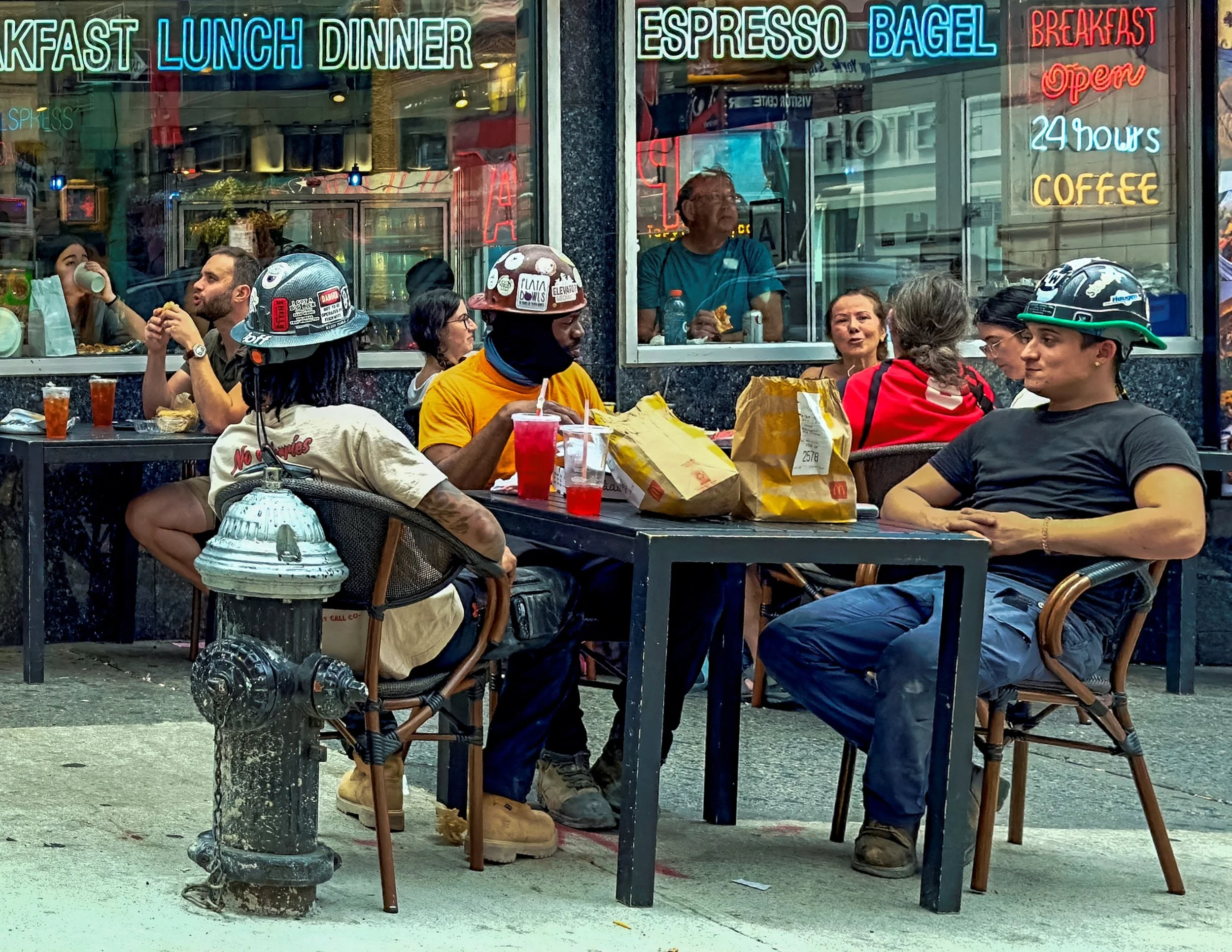Cities - Lunch Stop- NYC - Greg Haworth-9015-3.jpg