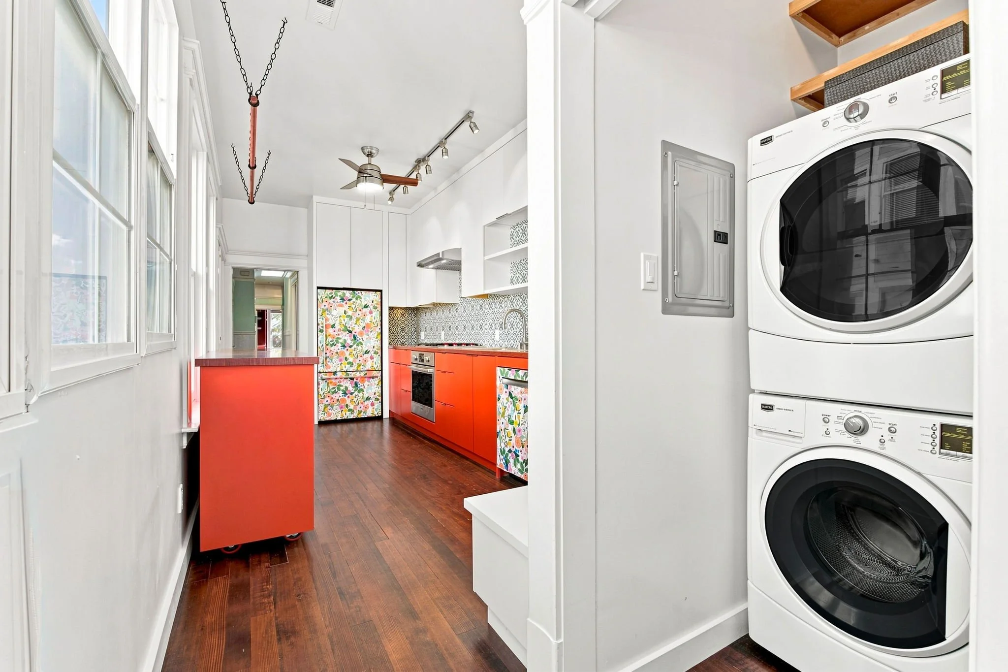 Laundry room & Kitchen