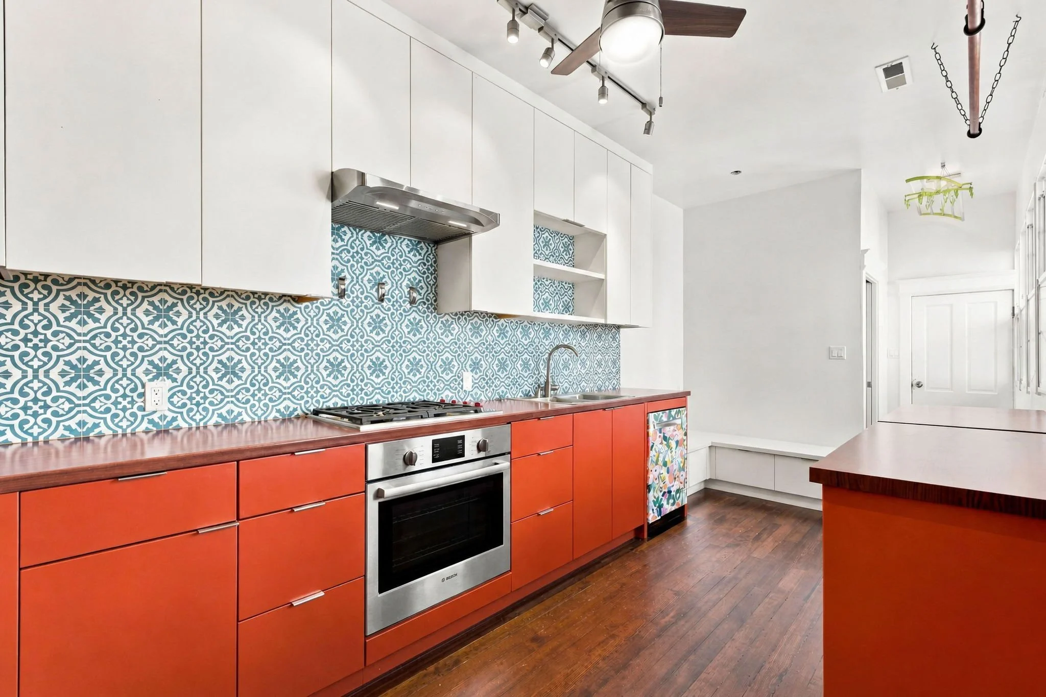 Fully-Renovated Kitchen