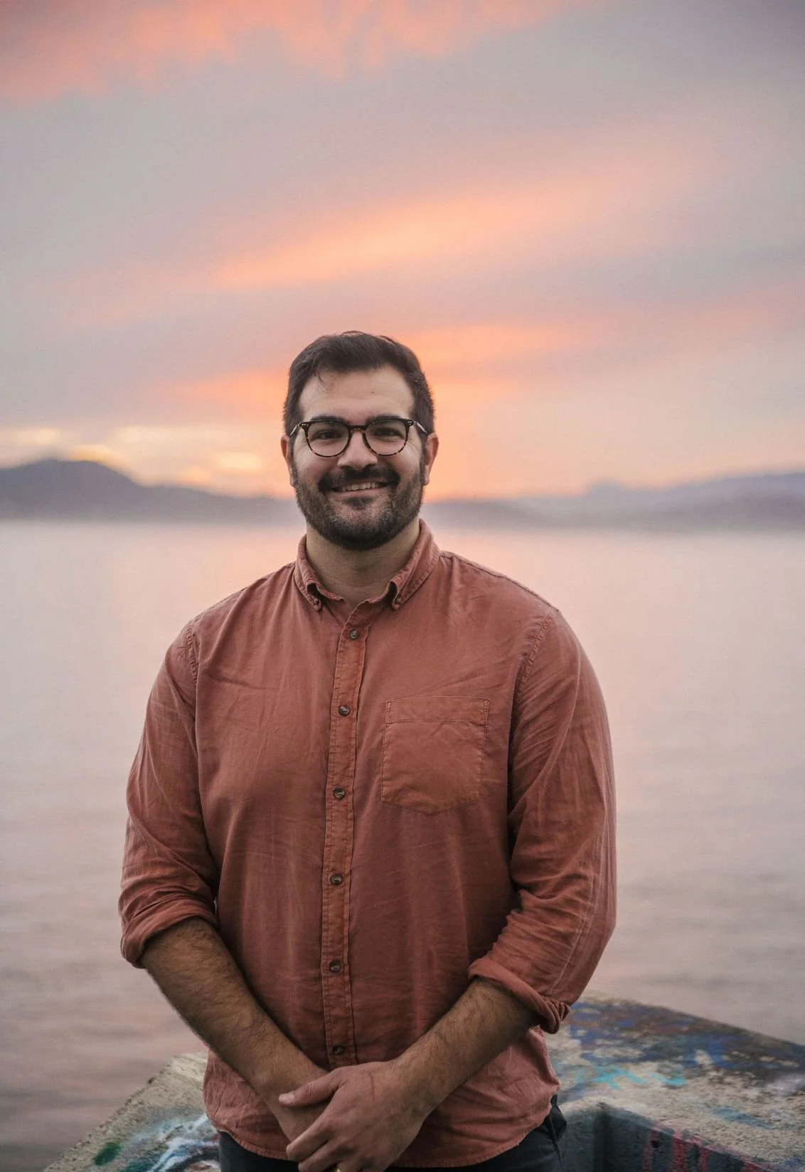 Headshot of Alex Acuna