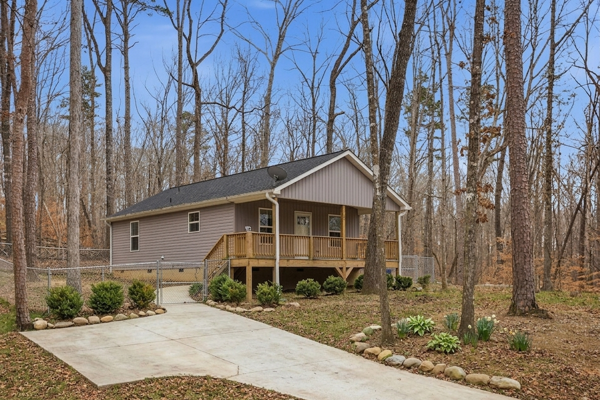 Move-In Ready Near Lake + No HOA in South Carolina - $199,900