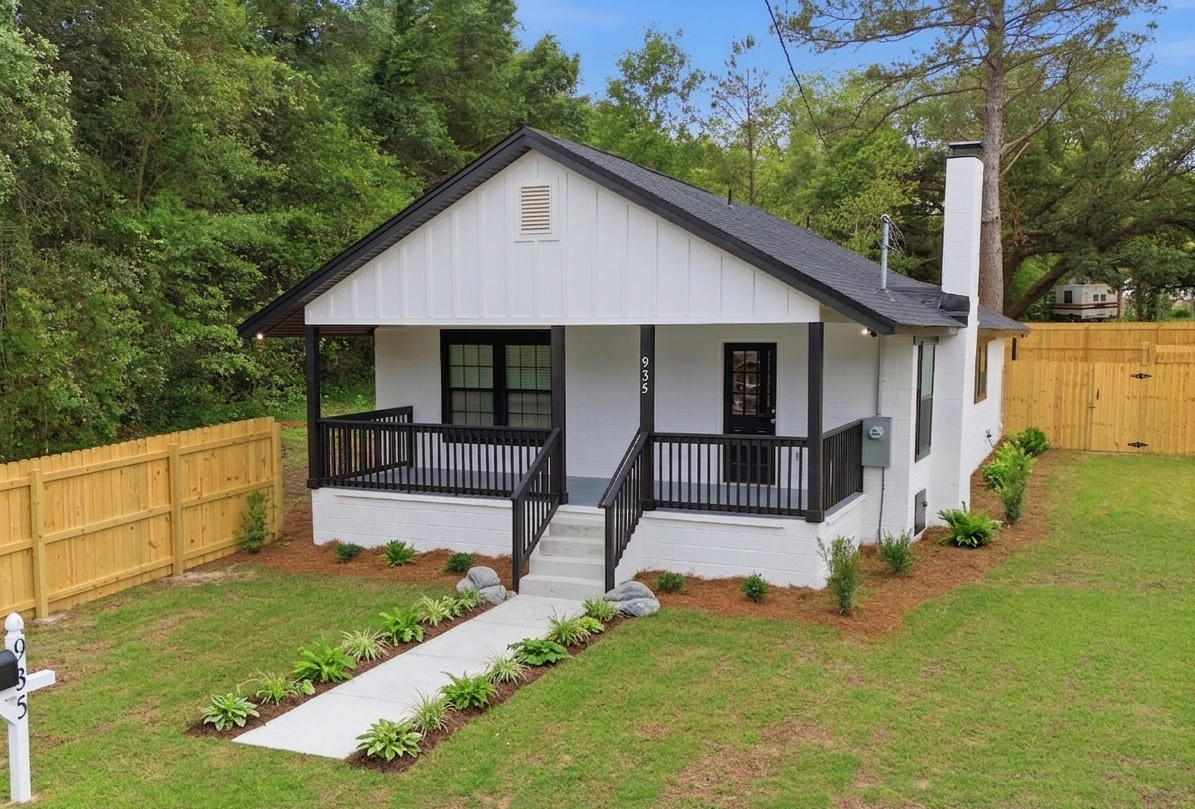 Move-in Ready South Carolina Home + New Roof &amp; Fencing - $200,000