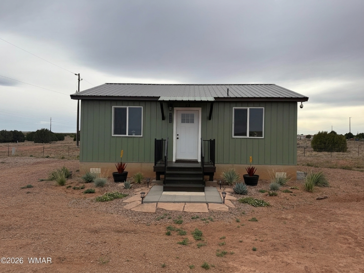 Mountain Tiny home +  RV Parking in Arizona - $199,000