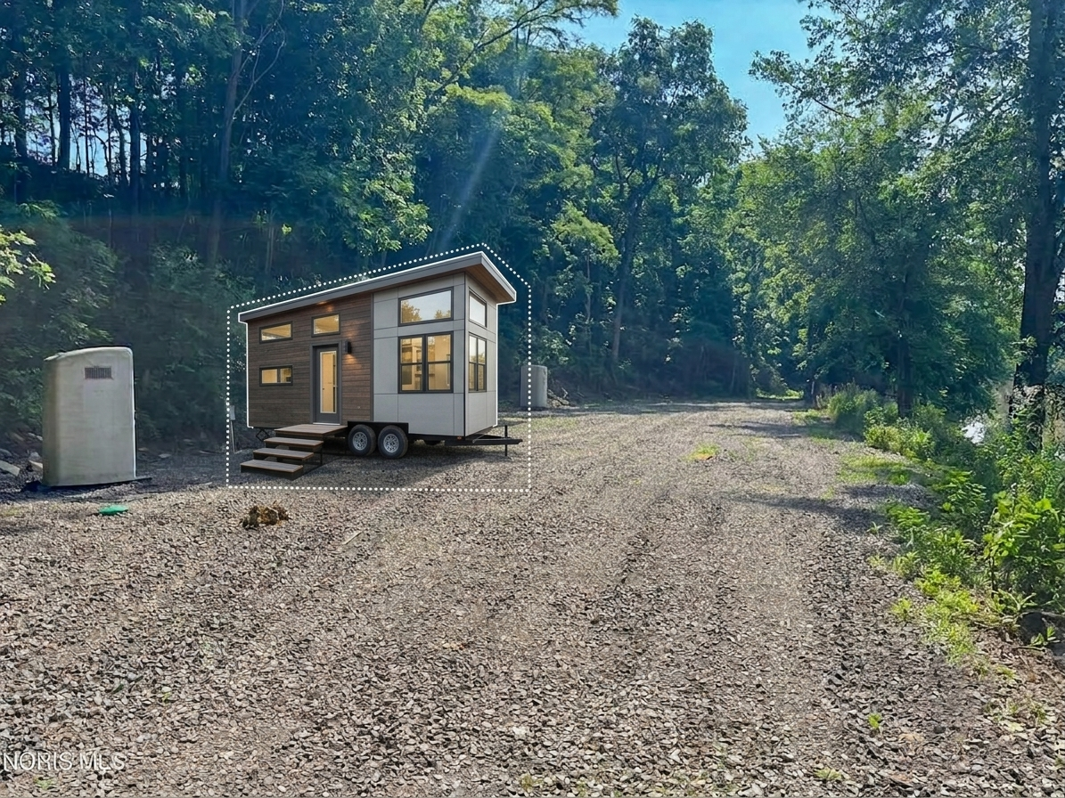 Ohio riverfront land with 4 active RV hookups