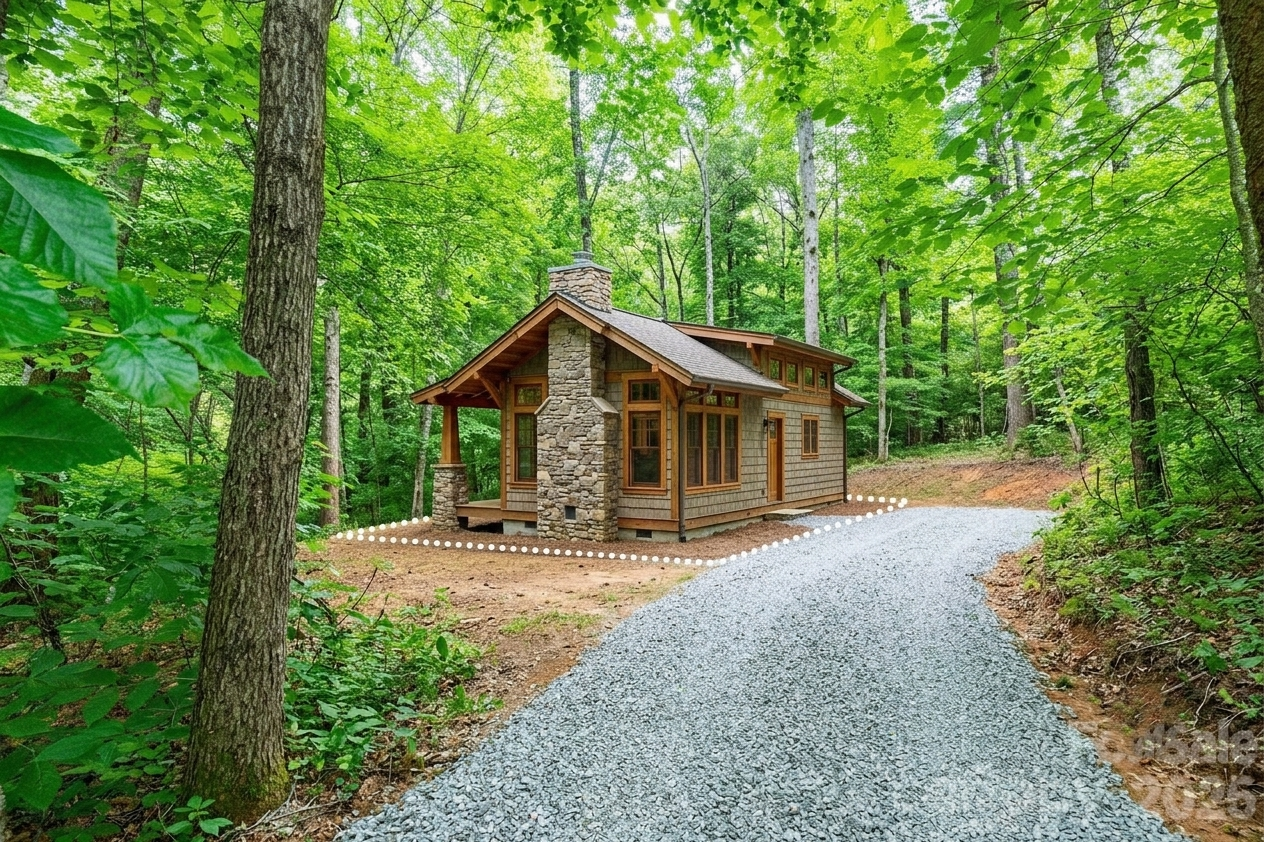 Unrestricted 1 acre Tiny Home lot with creek in North Carolina