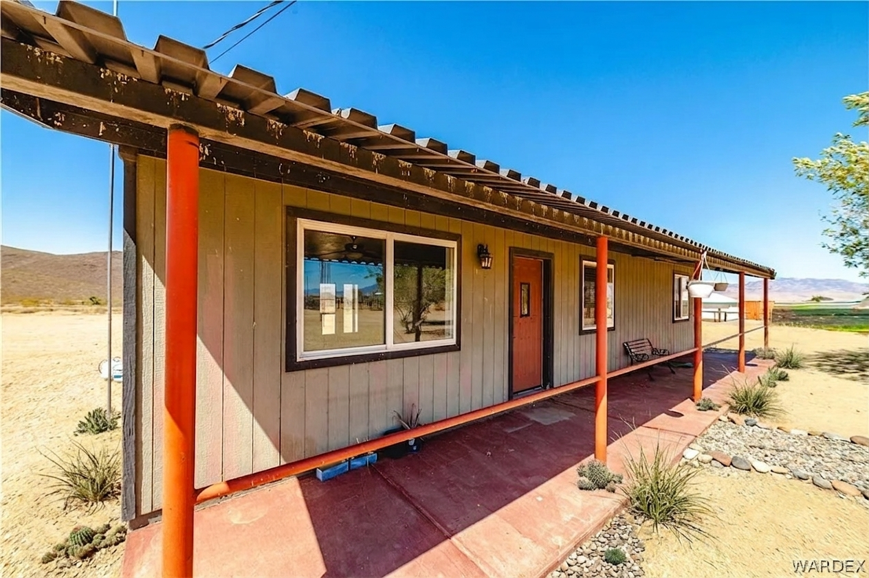 5-ACRE ARIZONA RANCH WITH MOUNTAIN VIEWS - $189,900