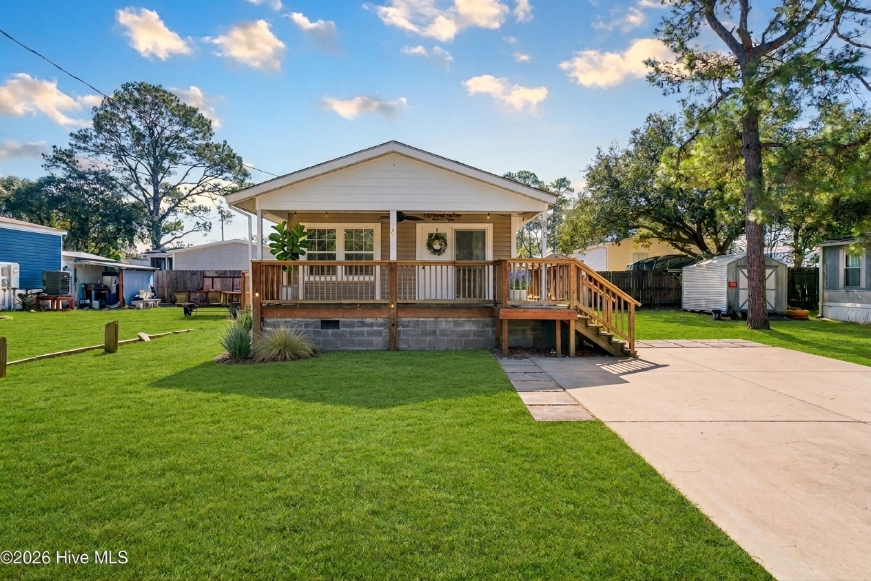 Ocean Isle Beach Tiny Home Has NO HOA in North Carolina - $189,000