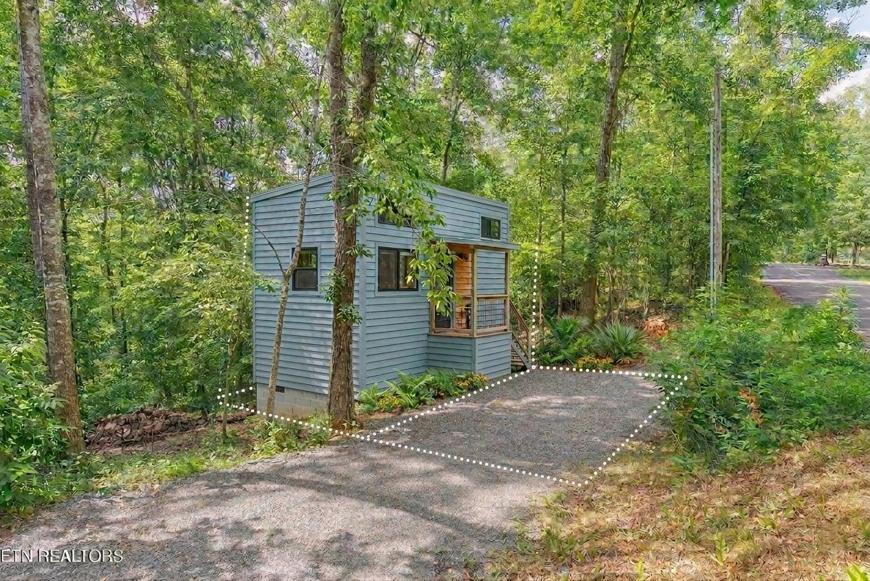 tiny home land with Lake access in East Tennessee
